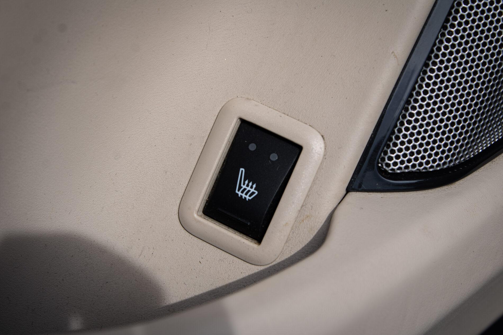 2017 Maserati Levante, černá suv, 212 484 km