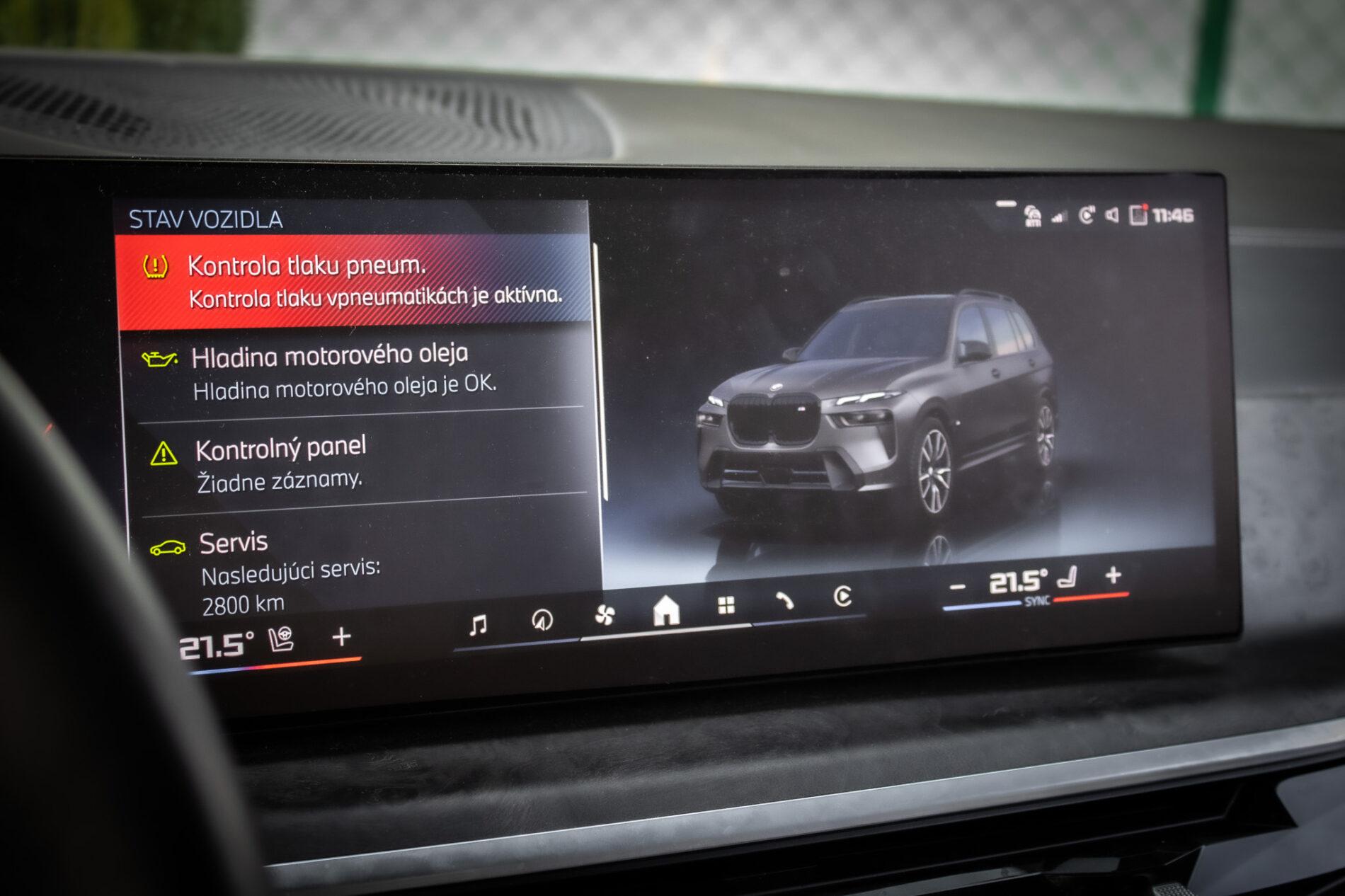 2024 BMW X7 M60i, šedá suv, 65 300 km