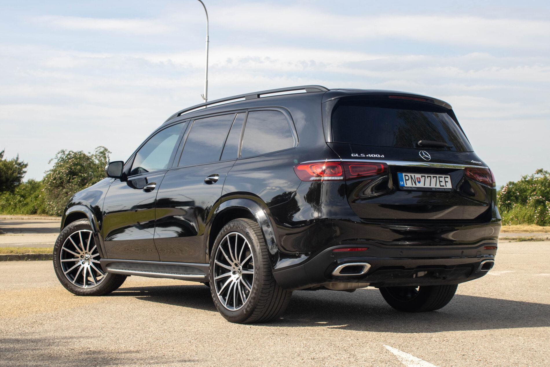 2023 Mercedes-Benz GLS 400d, černá suv, 40 535 km