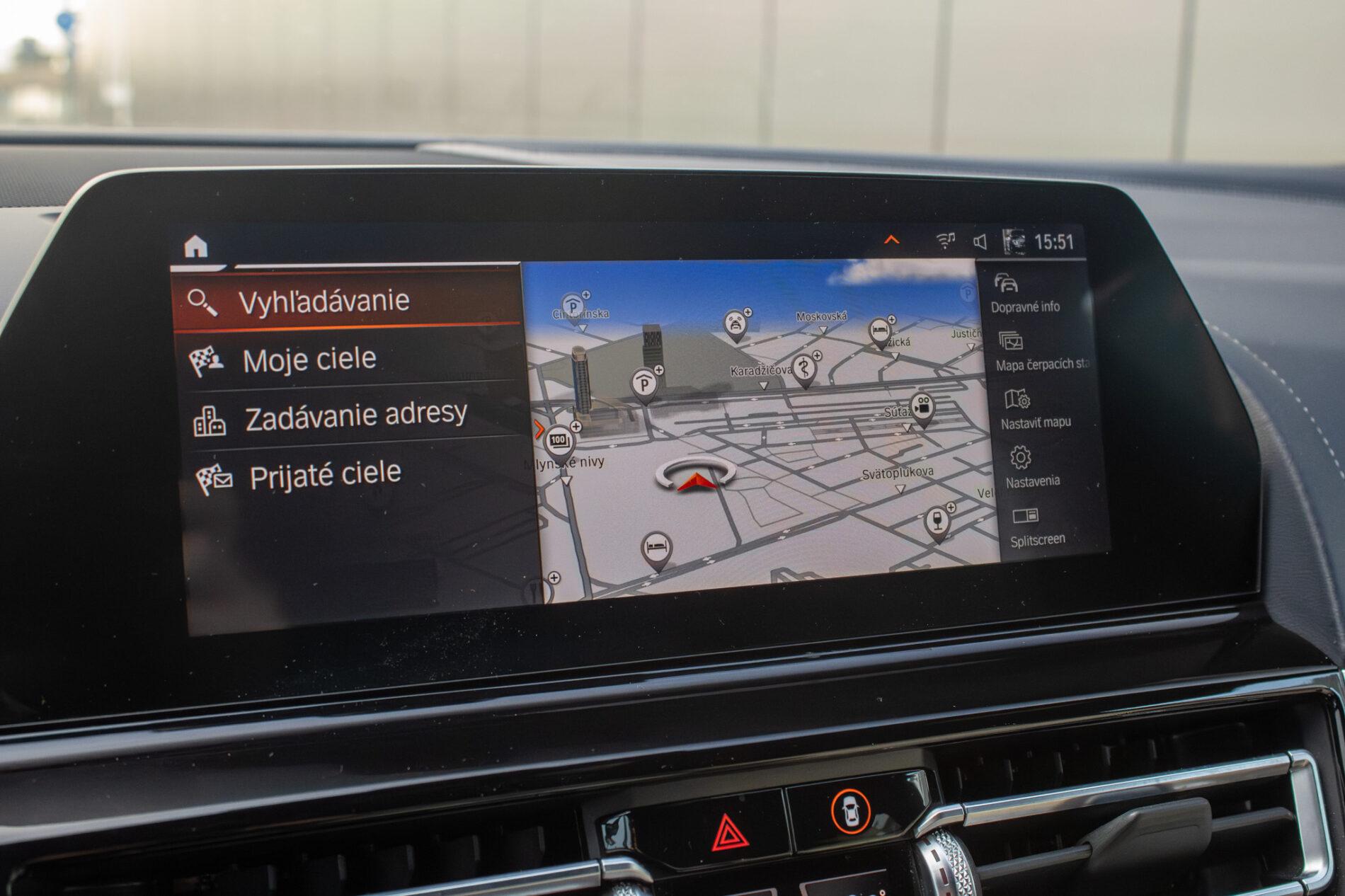 2021 BMW M850i, šedá kupé, 213 085 km