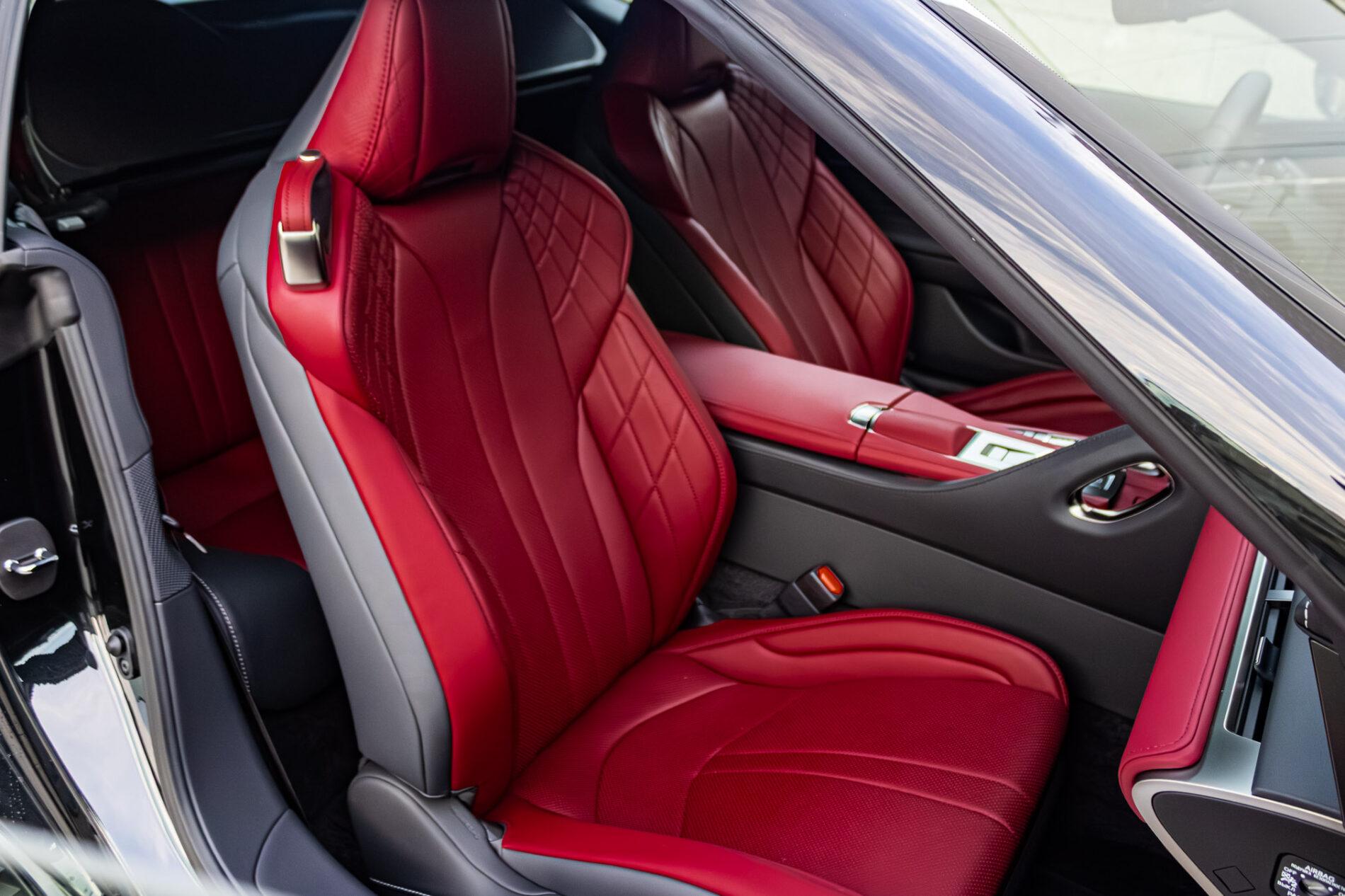 2024 Lexus LC 500, černá kabriolet, 67 km