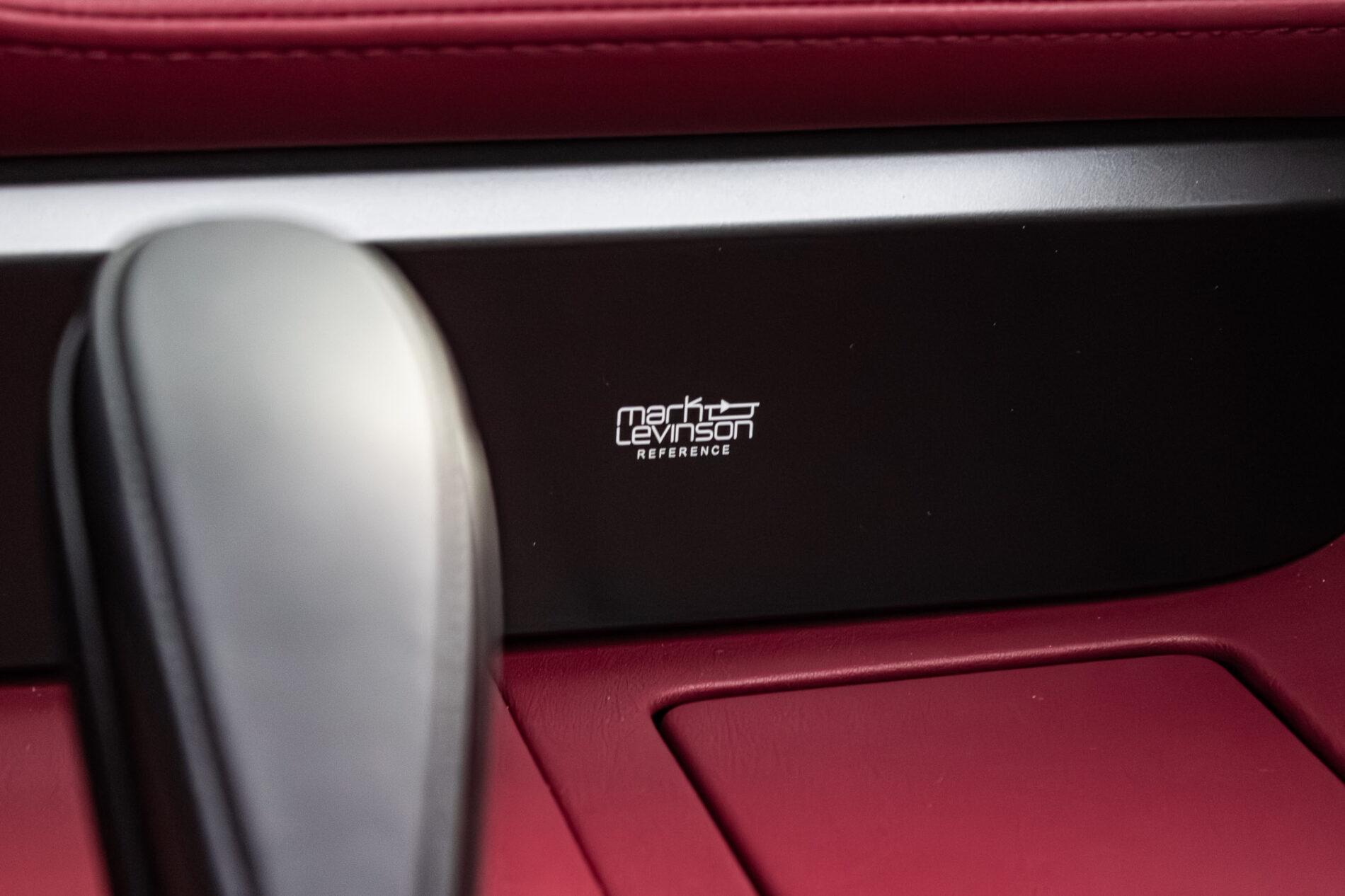2024 Lexus LC 500, černá kabriolet, 67 km