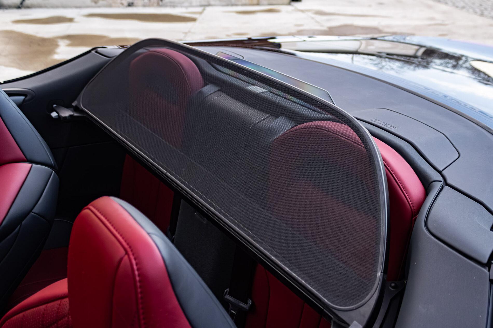 2024 Lexus LC 500, černá kabriolet, 67 km