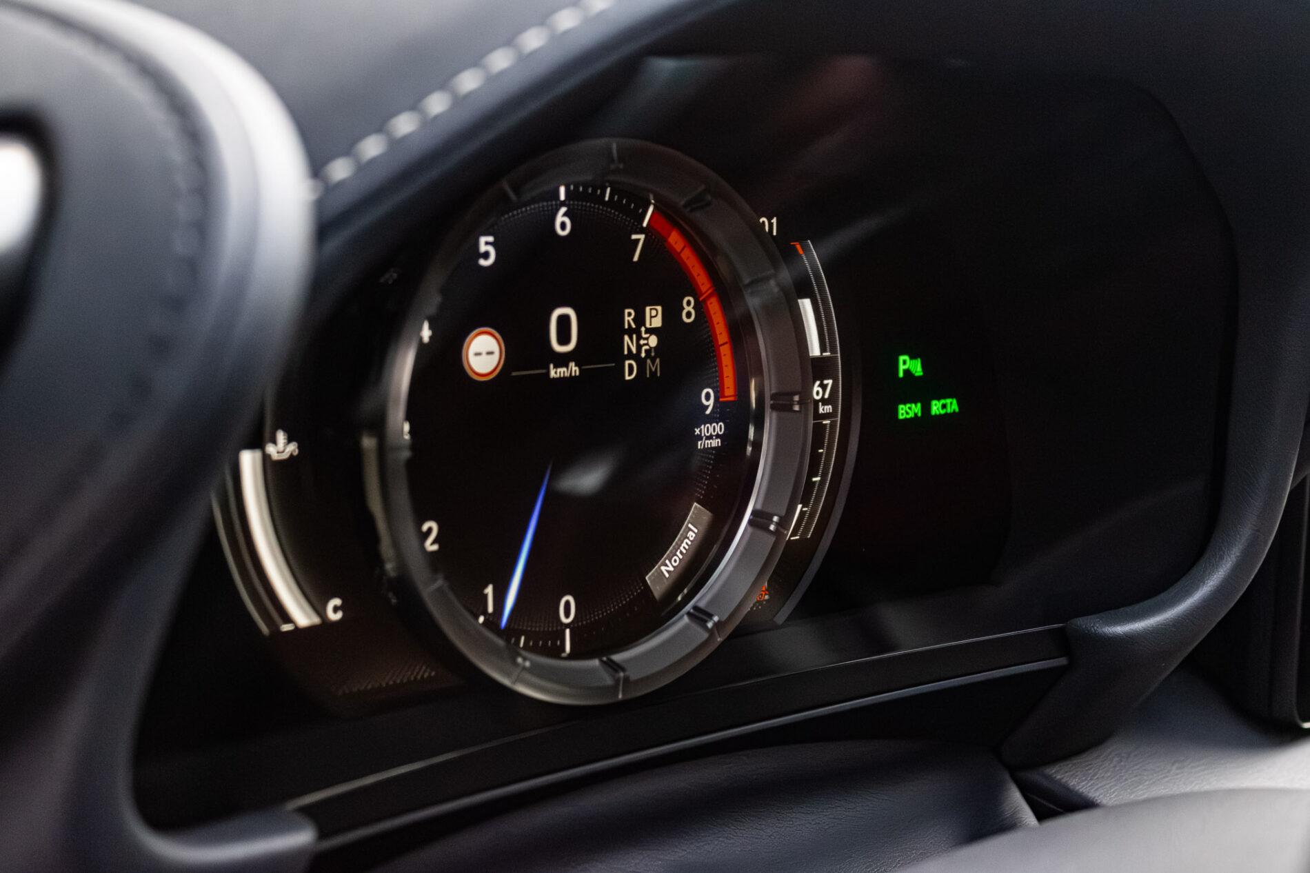 2024 Lexus LC 500, černá kabriolet, 67 km