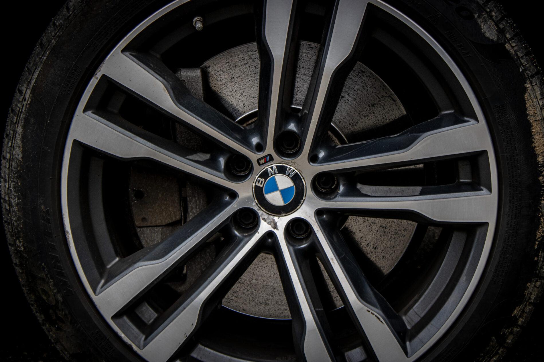 2014 BMW X5 M50d, černá suv, 255 839 km