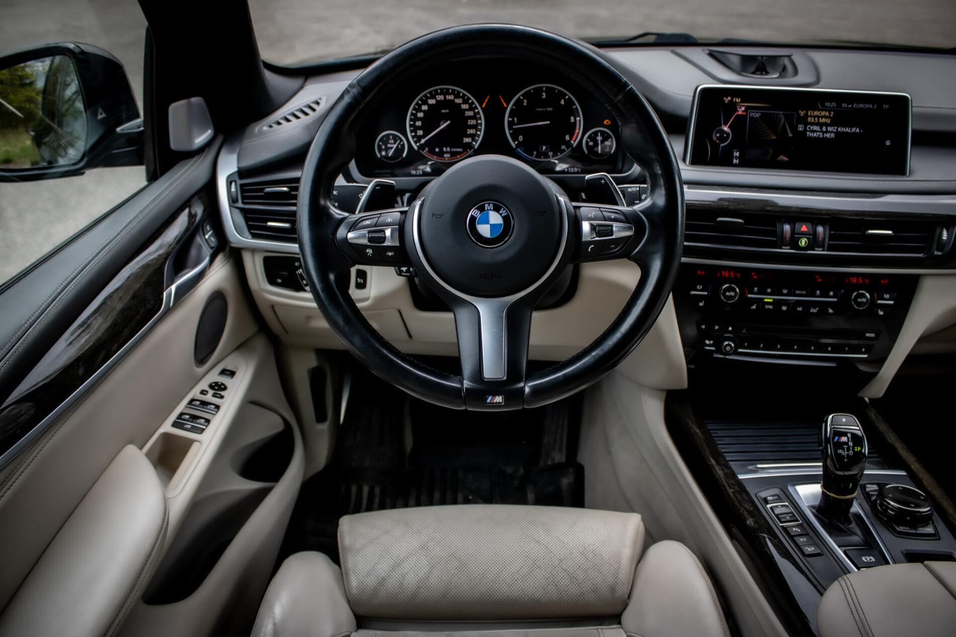 2014 BMW X5 M50d, černá suv, 255 839 km
