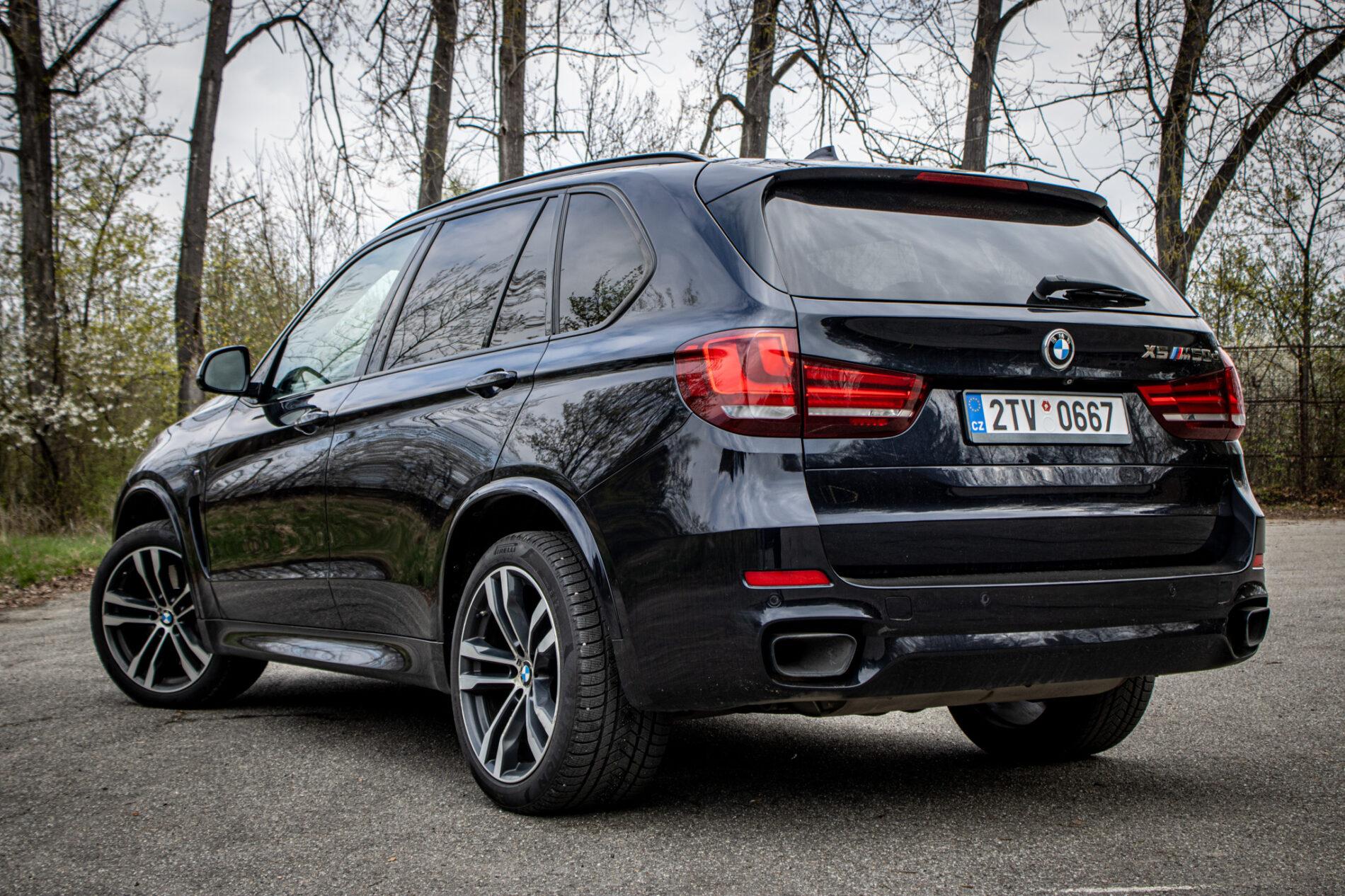 2014 BMW X5 M50d, černá suv, 255 839 km
