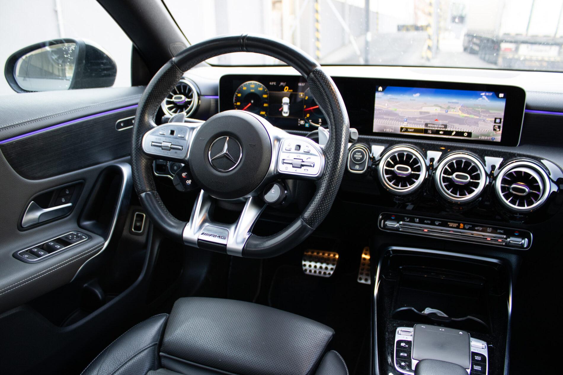 2019 Mercedes-Benz CLA 35 AMG, šedá kupé, 100 867 km