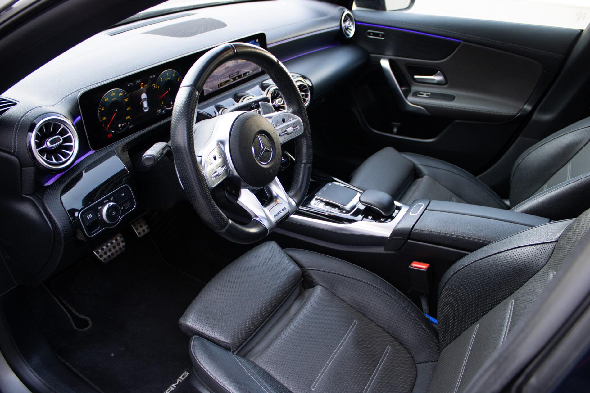 2019 Mercedes-Benz CLA 35 AMG, šedá kupé, 100 867 km