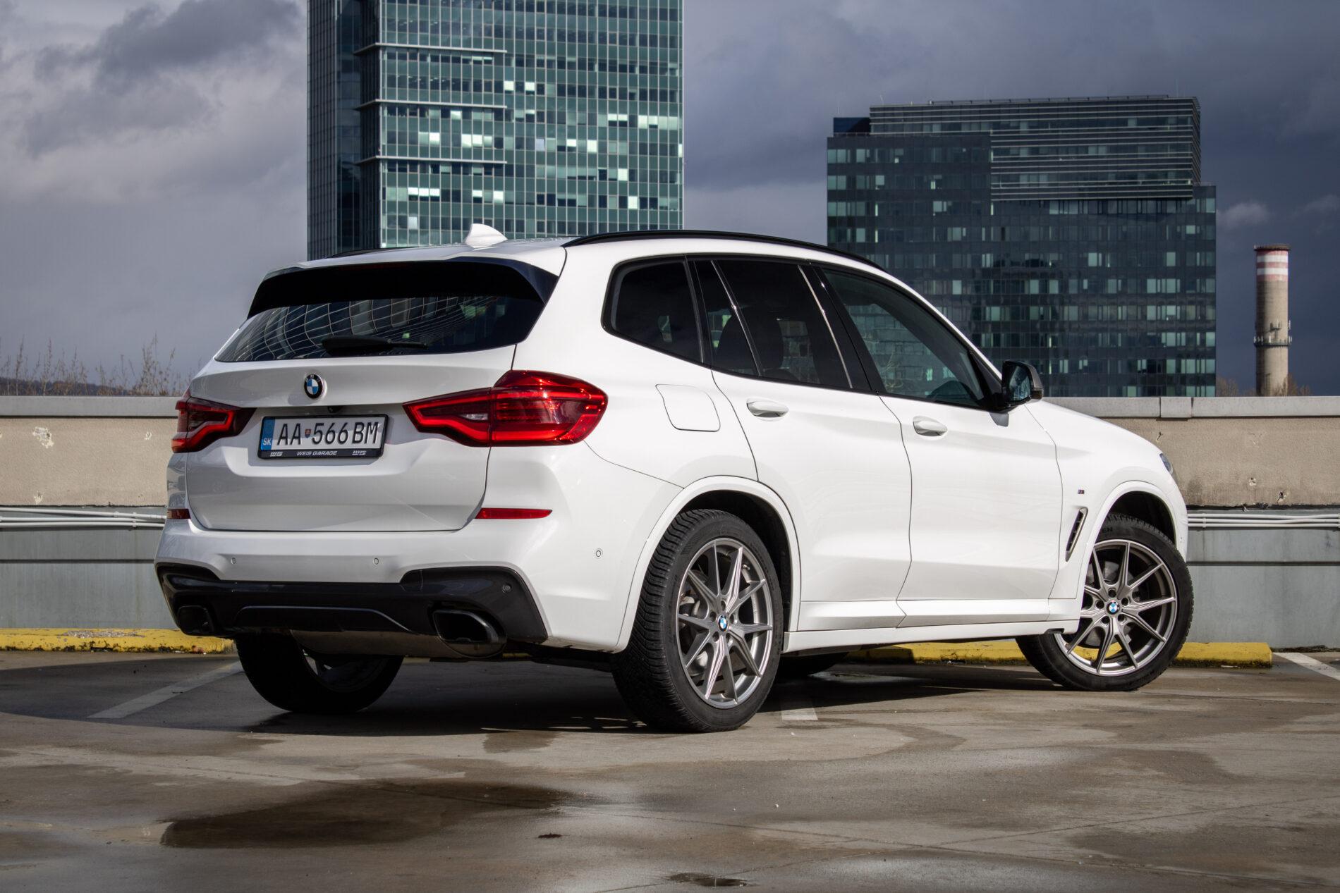 2019 BMW X3 M40i, bílá suv, 142 191 km