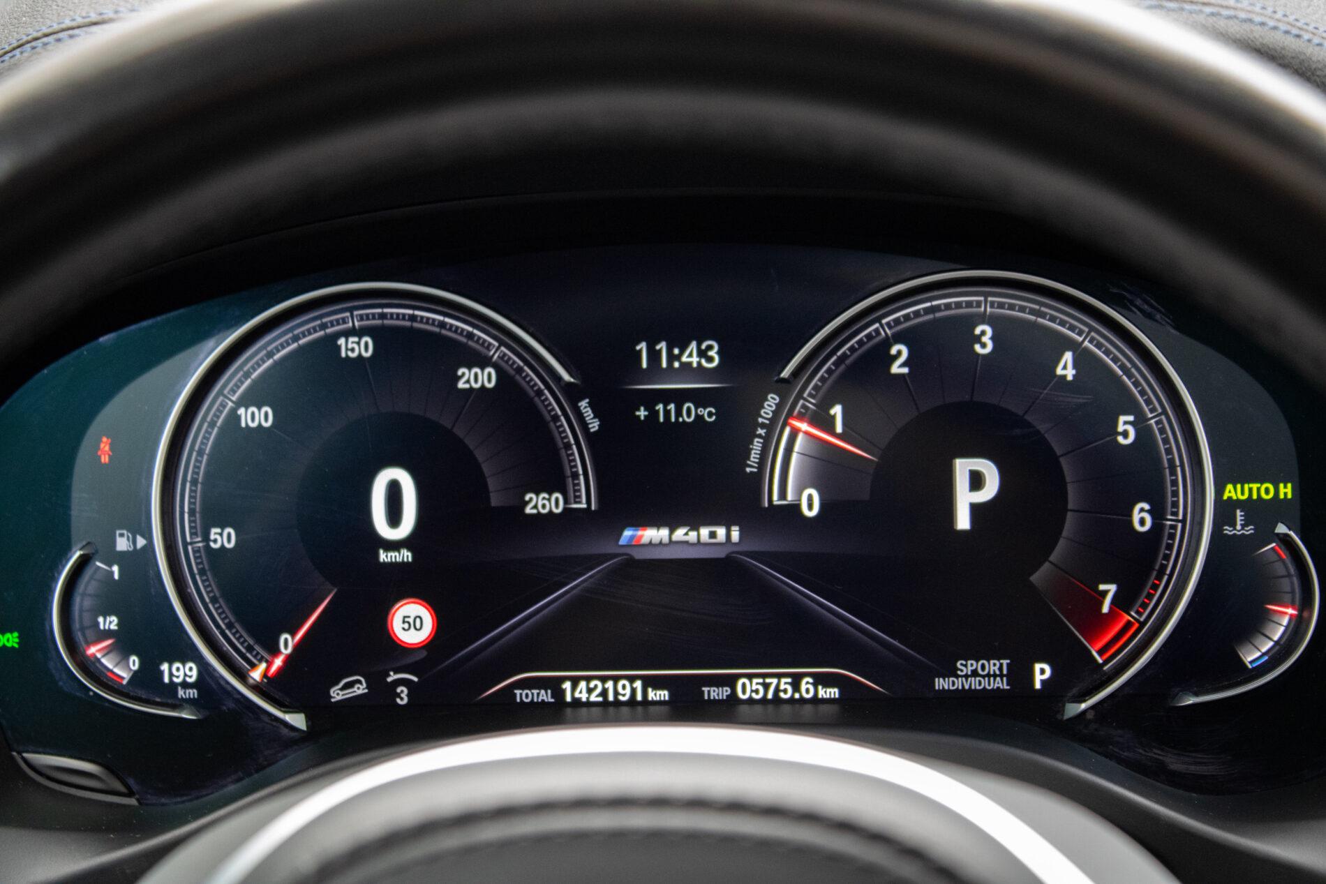 2019 BMW X3 M40i, bílá suv, 142 191 km
