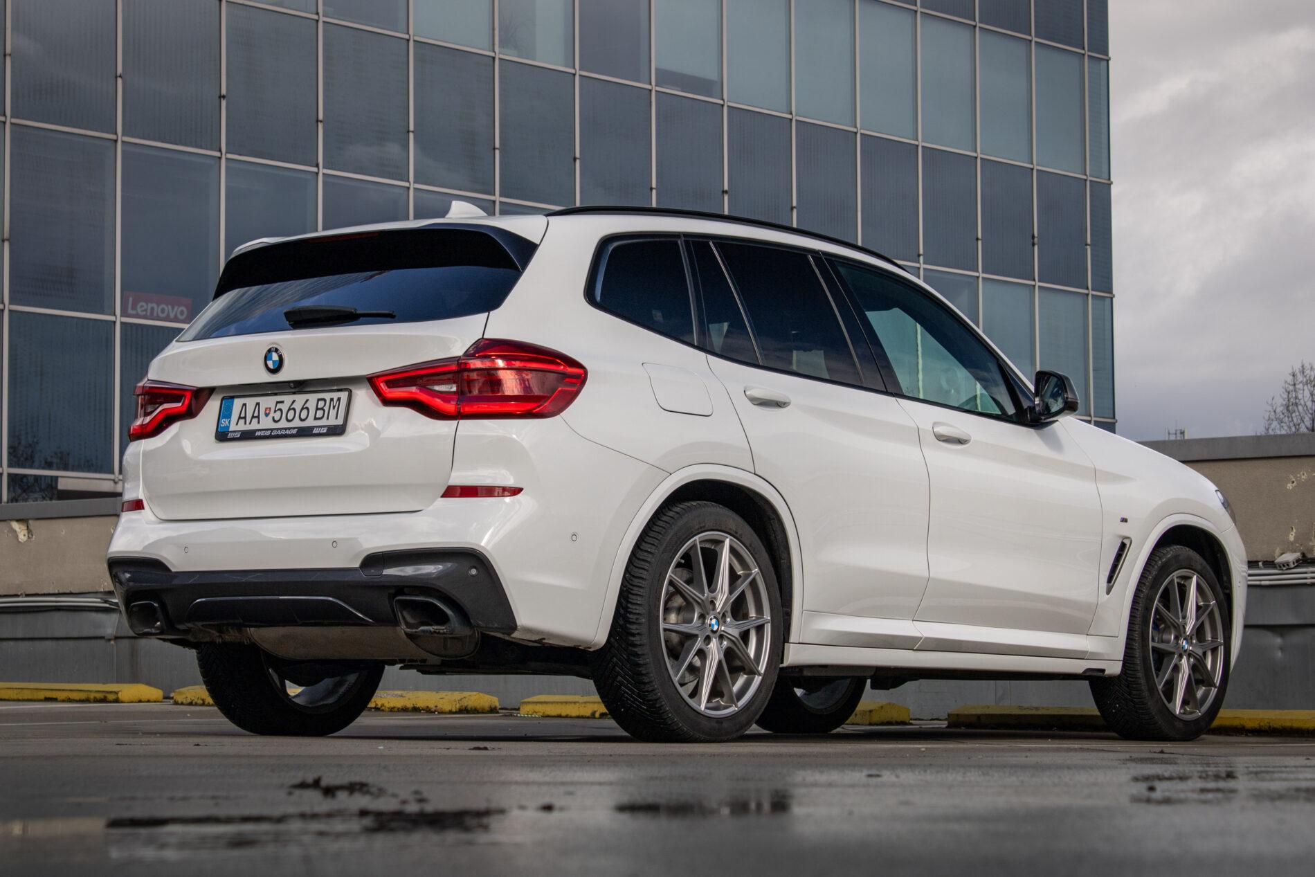2019 BMW X3 M40i, bílá suv, 142 191 km