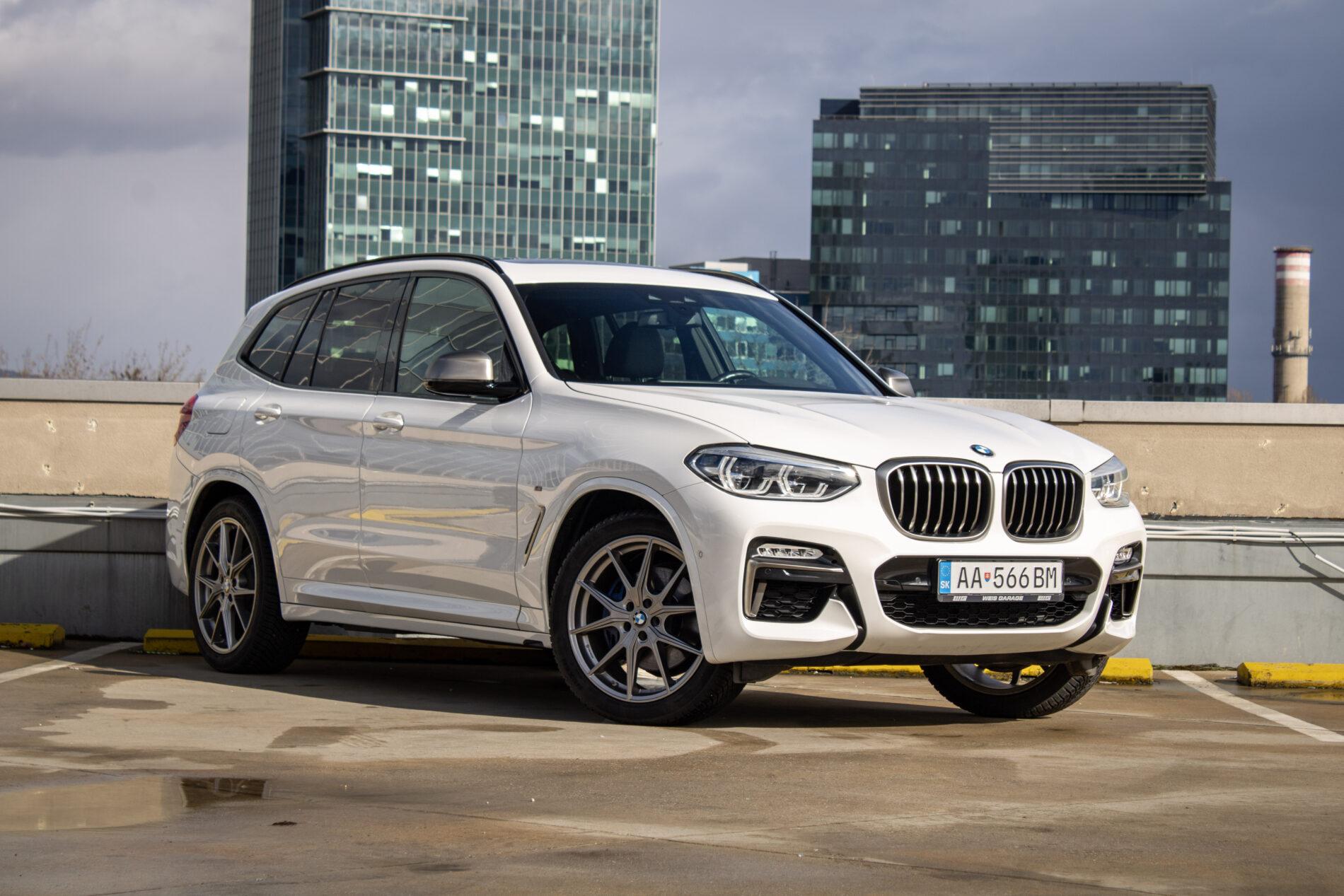 2019 BMW X3 M40i, bílá suv, 142 191 km
