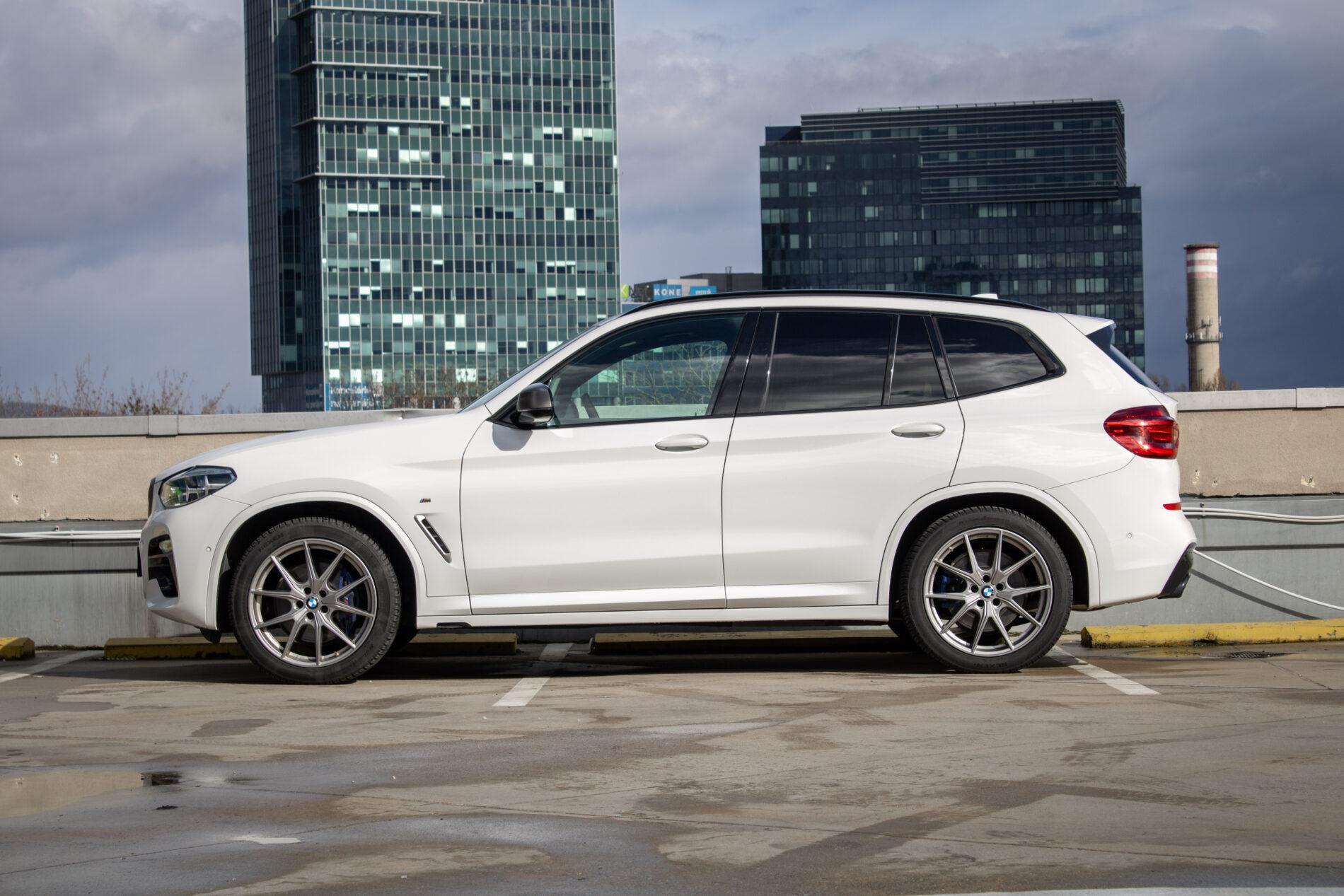 2019 BMW X3 M40i, bílá suv, 142 191 km