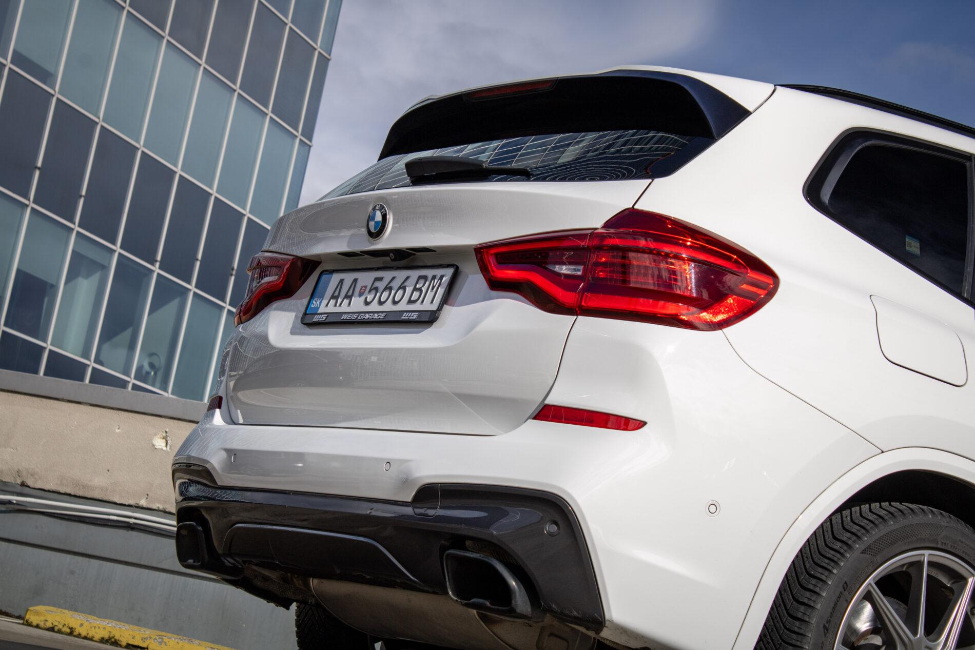 2019 BMW X3 M40i, bílá suv, 142 191 km
