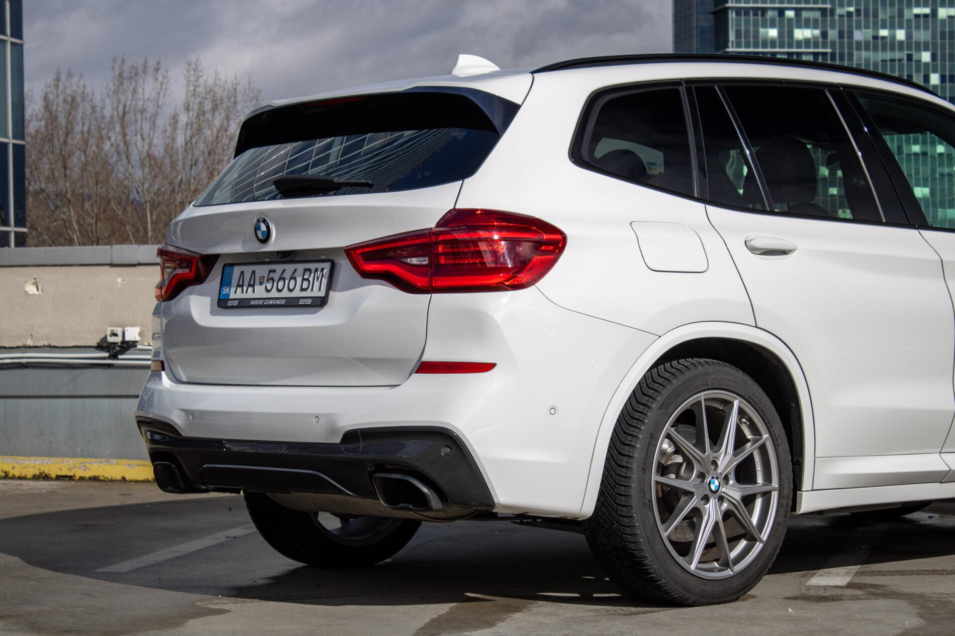 2019 BMW X3 M40i, bílá suv, 142 191 km