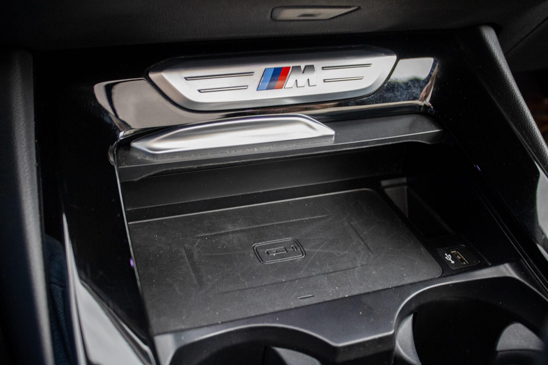 2019 BMW X3 M40i, bílá suv, 142 191 km
