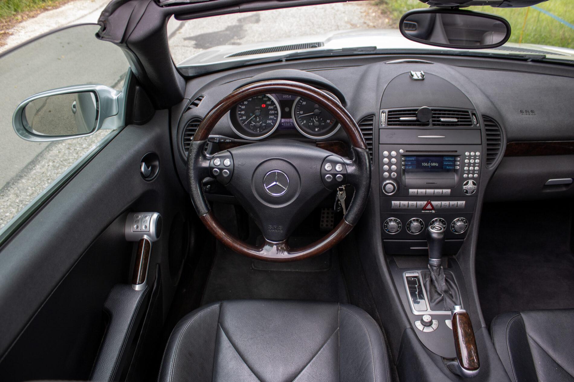 2004 Mercedes-Benz SLK 350, šedá kabriolet, 226 941 km