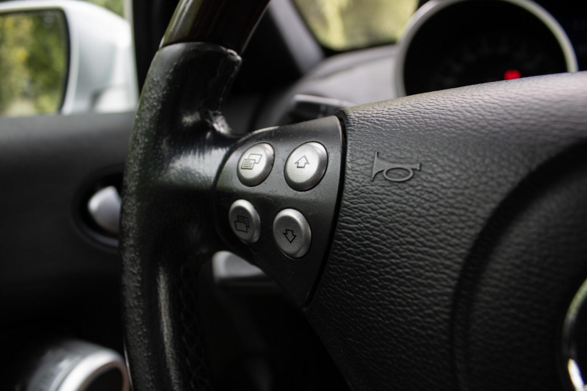 2004 Mercedes-Benz SLK 350, šedá kabriolet, 226 941 km