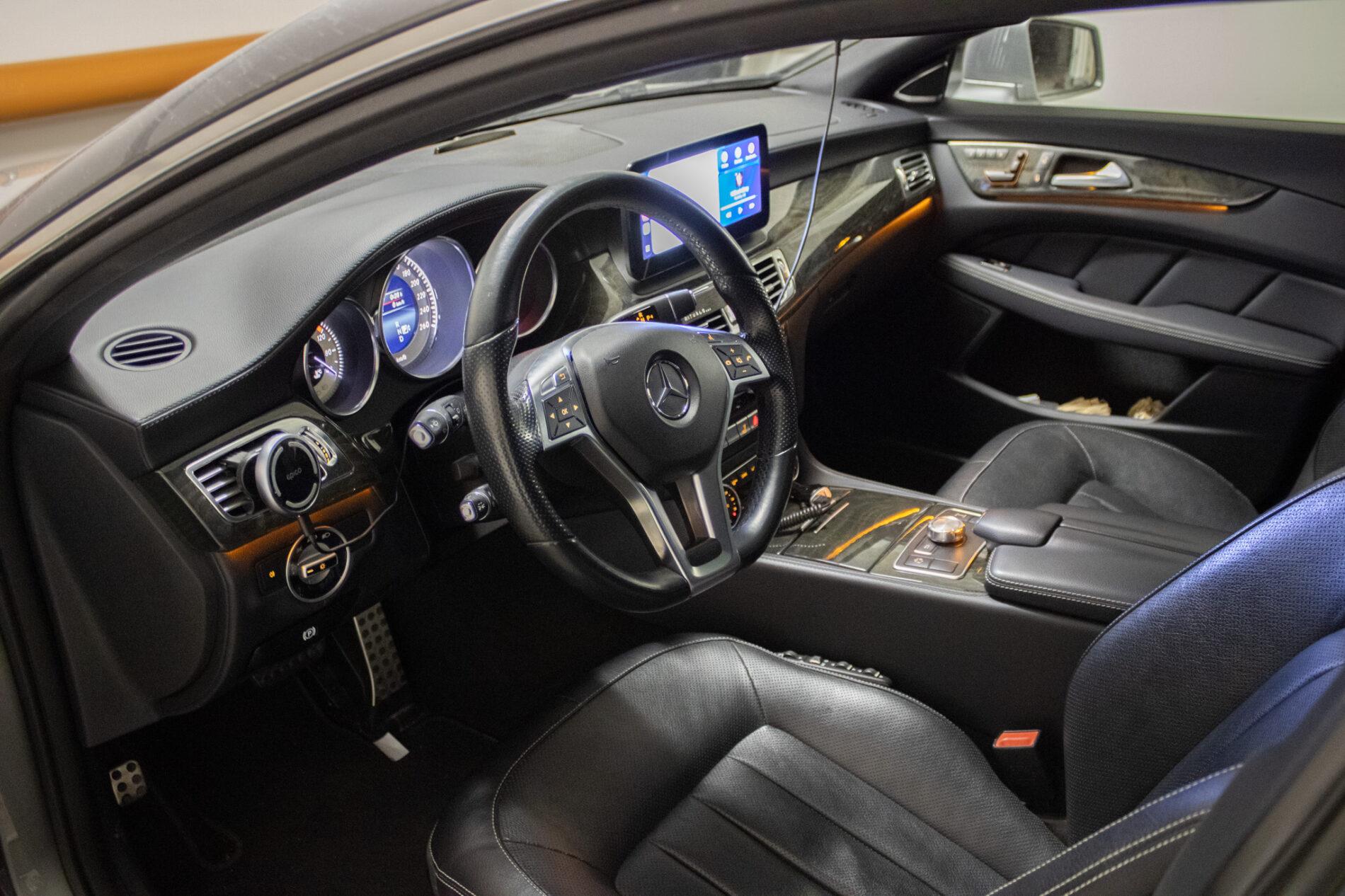 2014 Mercedes-Benz CLS 350 CDI, šedá kombi, 266 736 km