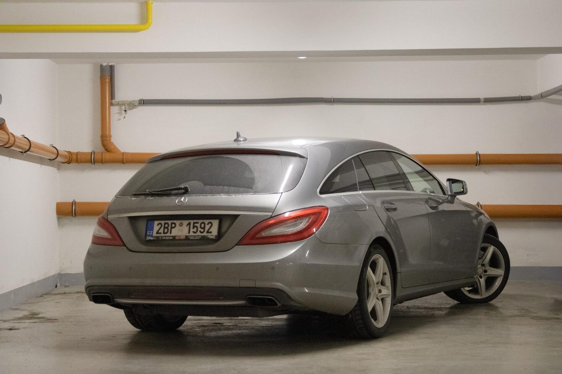 2014 Mercedes-Benz CLS 350 CDI, šedá kombi, 266 736 km
