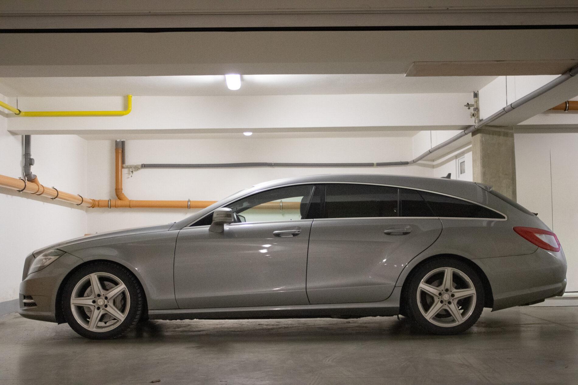 2014 Mercedes-Benz CLS 350 CDI, šedá kombi, 266 736 km
