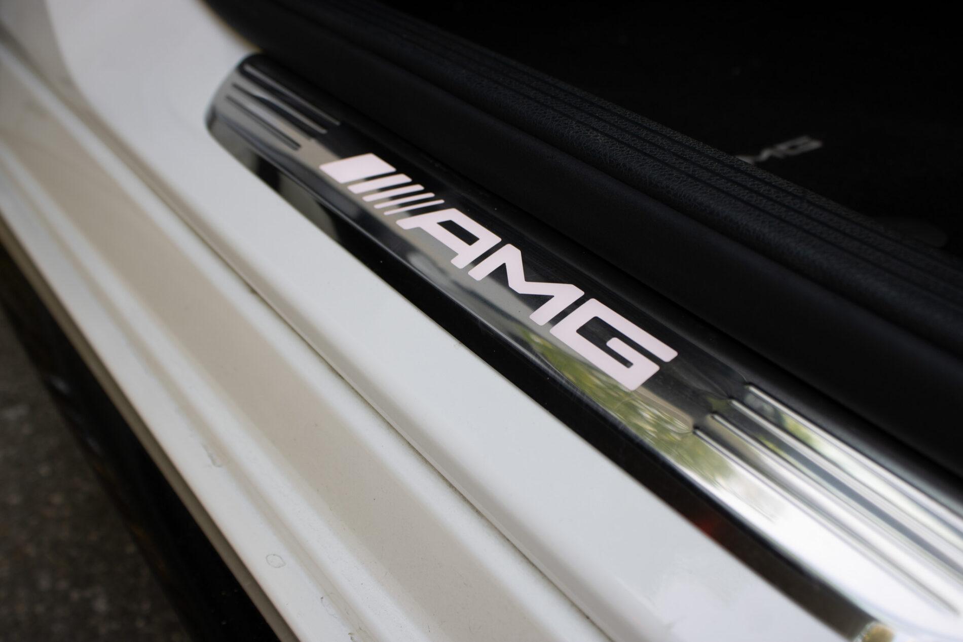 2017 Mercedes-Benz C 63 AMG S, bílá kombi, 79 170 km