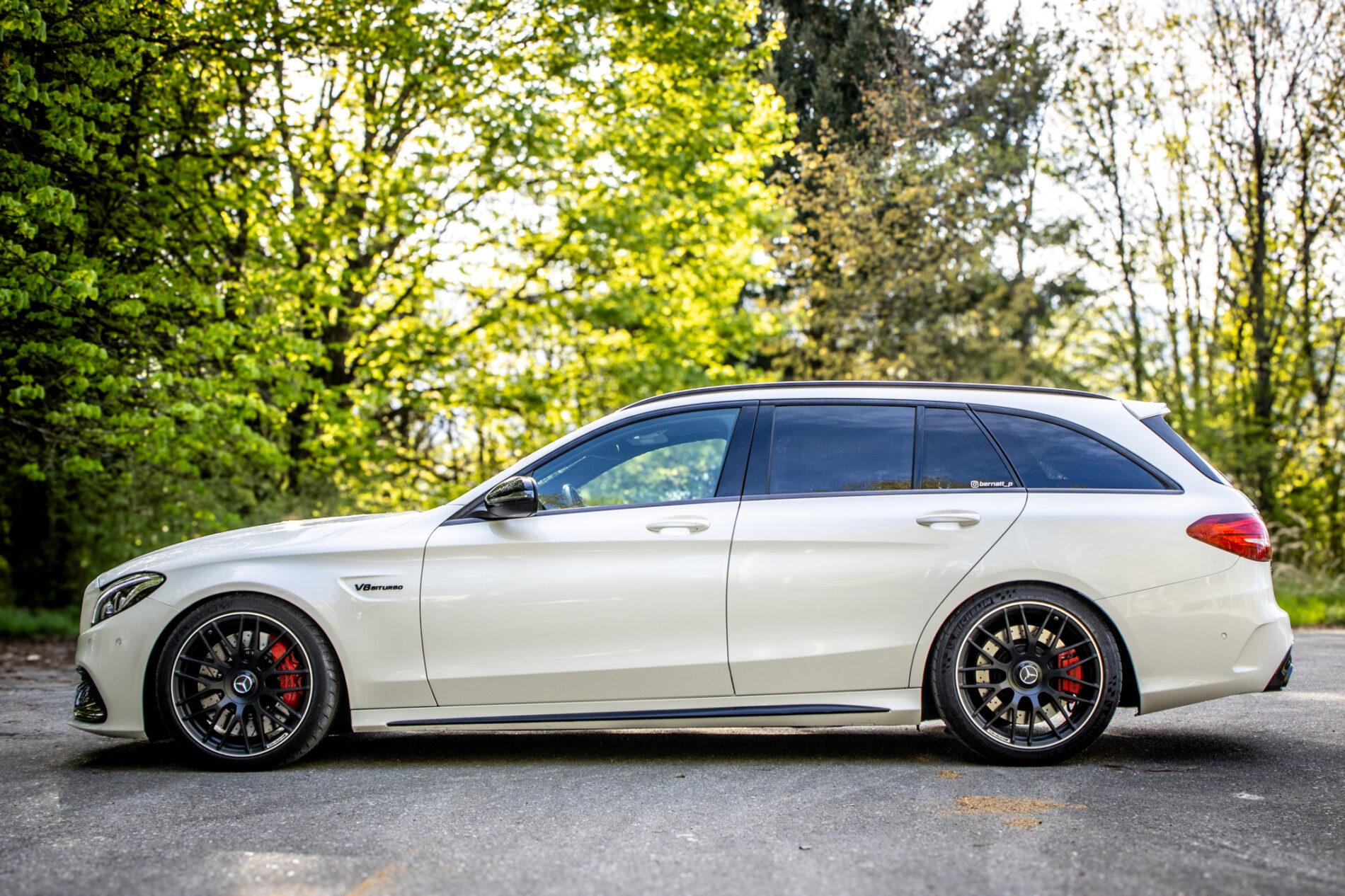 2017 Mercedes-Benz C 63 AMG S, bílá kombi, 79 170 km