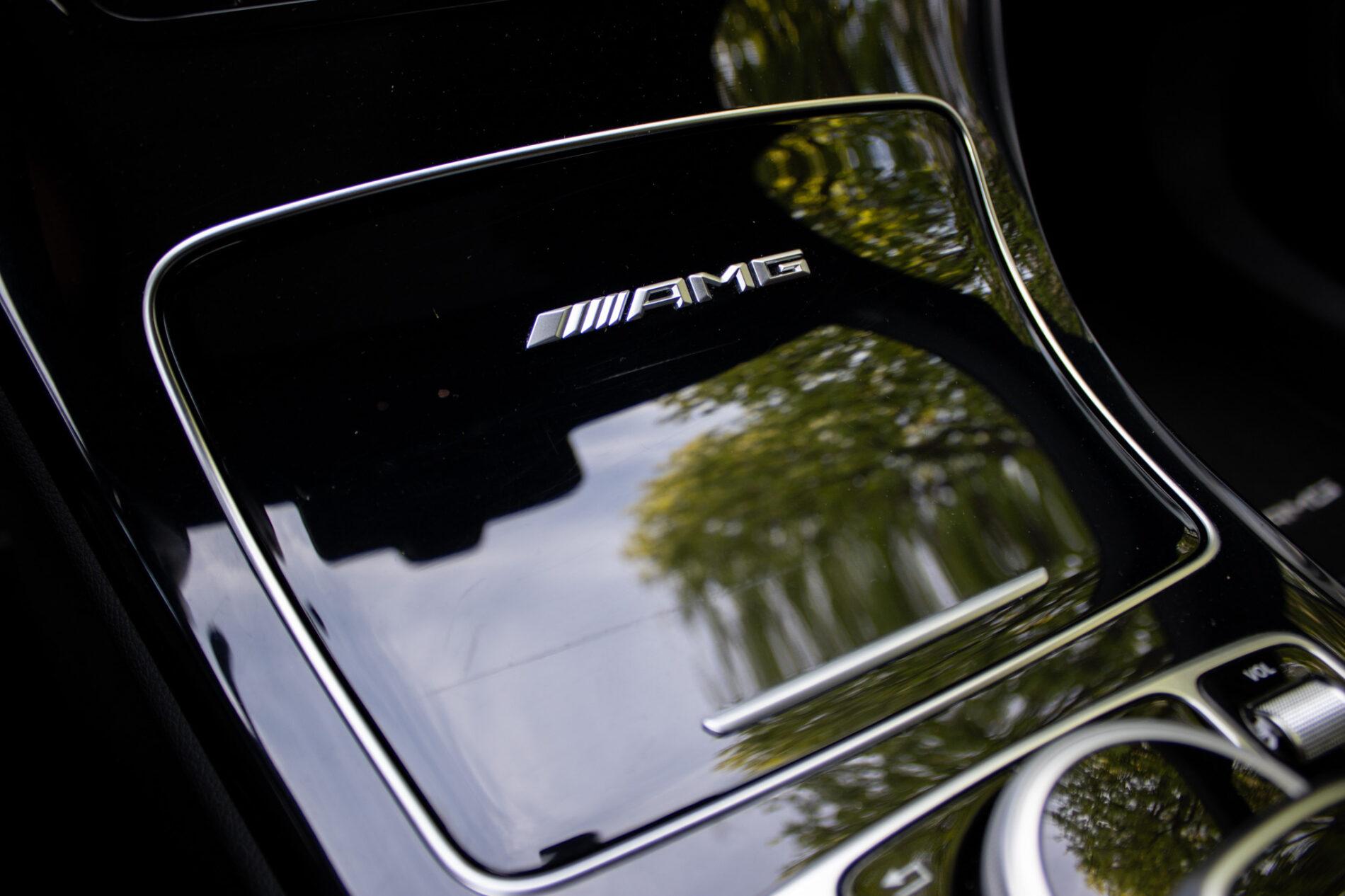 2017 Mercedes-Benz C 63 AMG S, bílá kombi, 79 170 km
