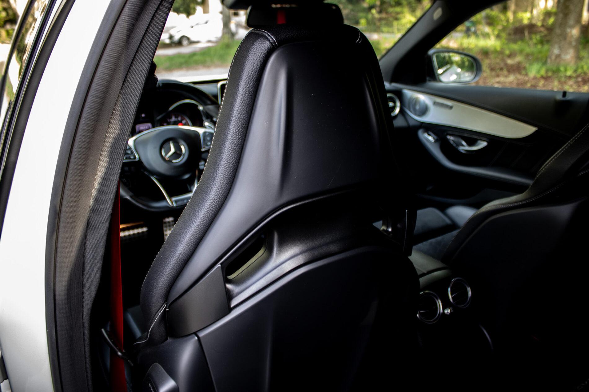 2017 Mercedes-Benz C 63 AMG S, bílá kombi, 79 170 km