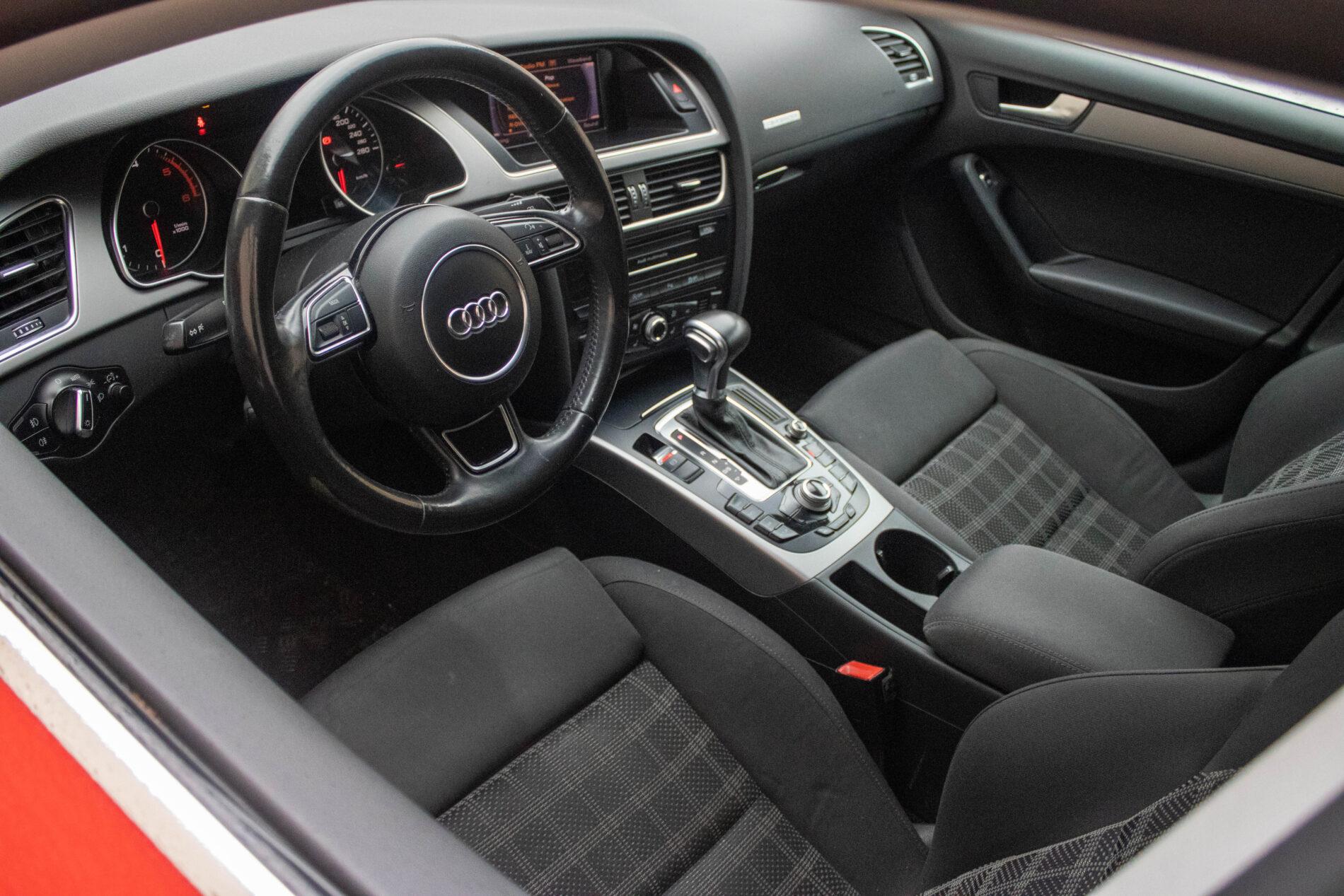 2013 AUDI A5, červená, 187 000 km