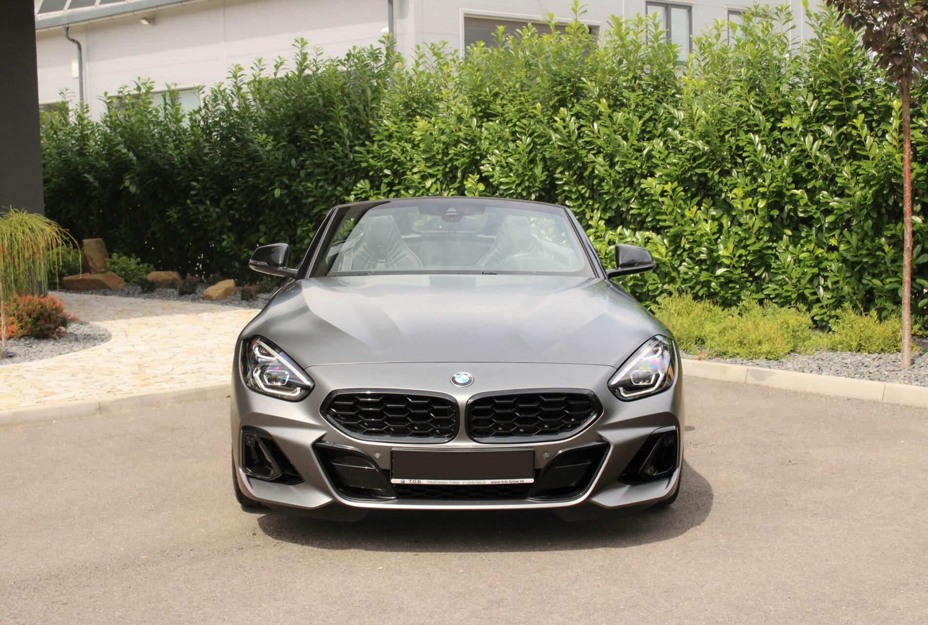 2024 BMW Z4 M40i, šedá kabriolet, 27 660 km