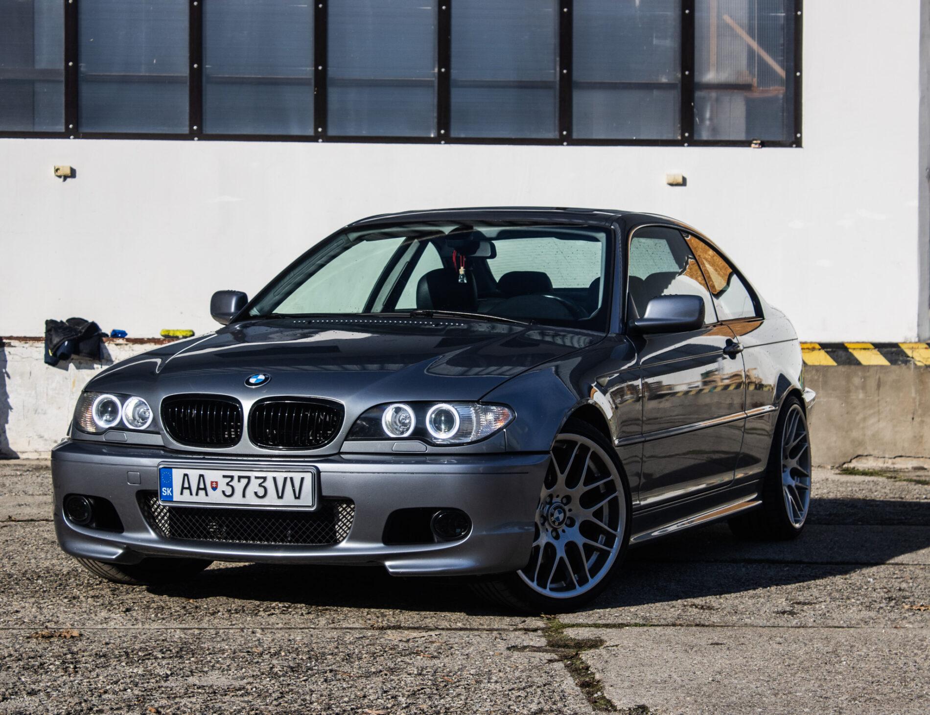 2003 BMW 330i