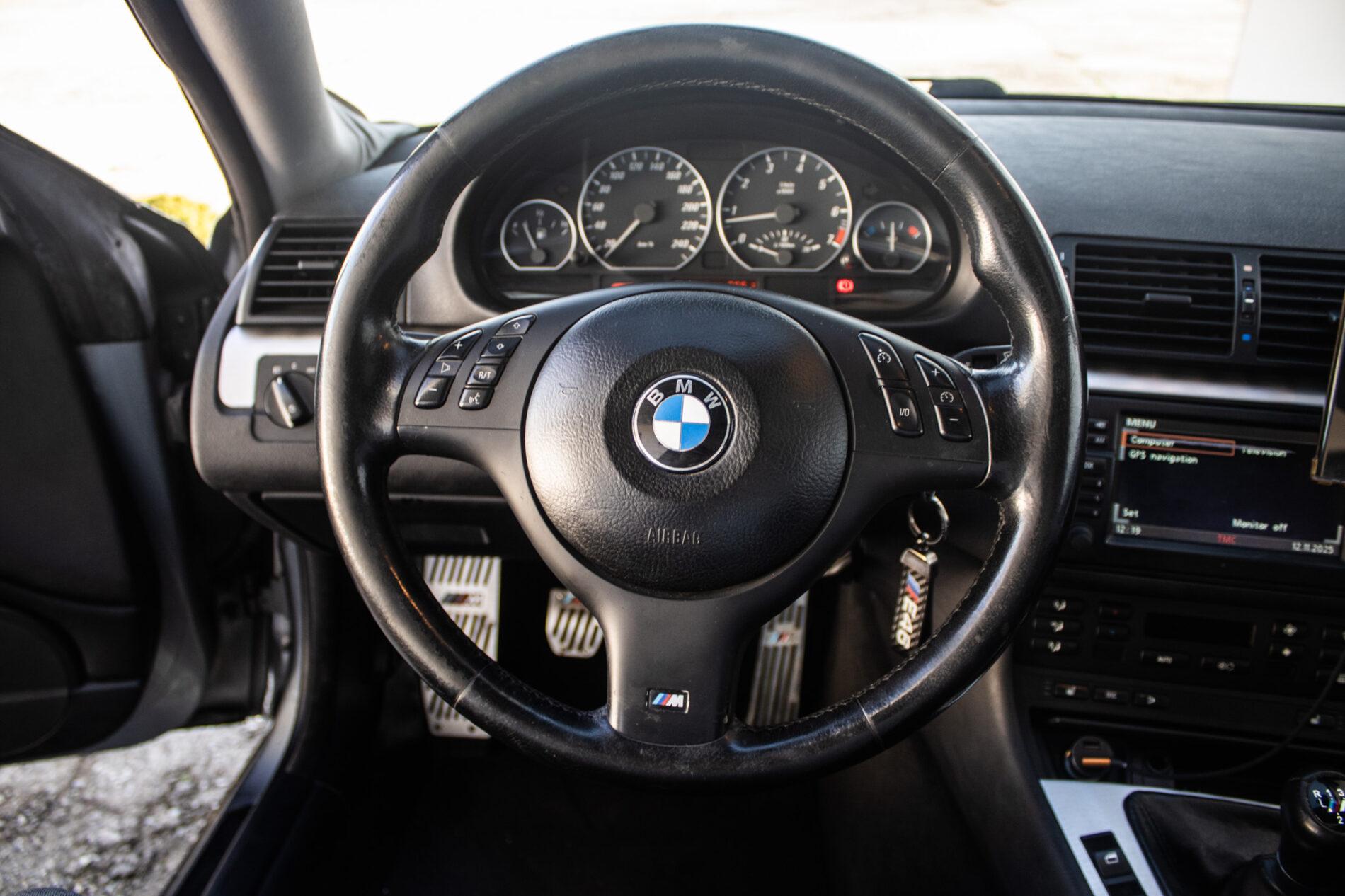 2003 BMW 330i, šedá kupé, 283 013 km