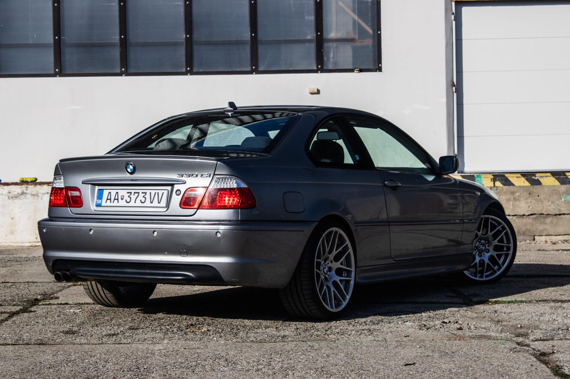 2003 BMW 330i, šedá kupé, 283 013 km