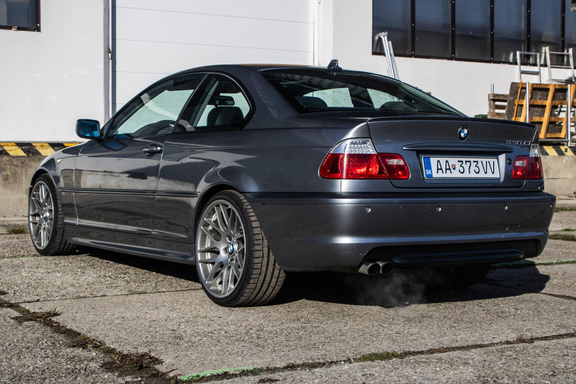 2003 BMW 330i, šedá kupé, 283 013 km