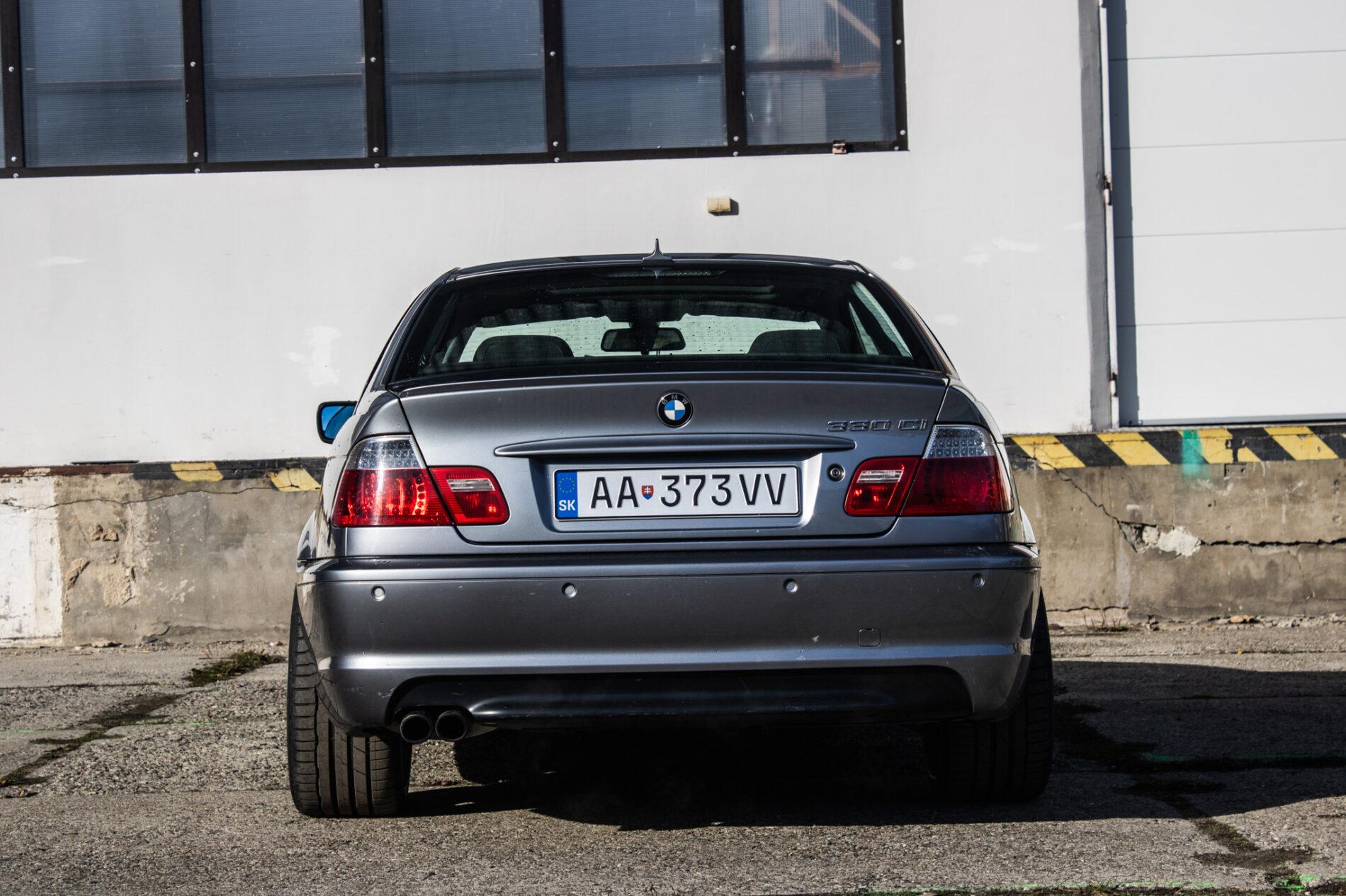 2003 BMW 330i, šedá kupé, 283 013 km
