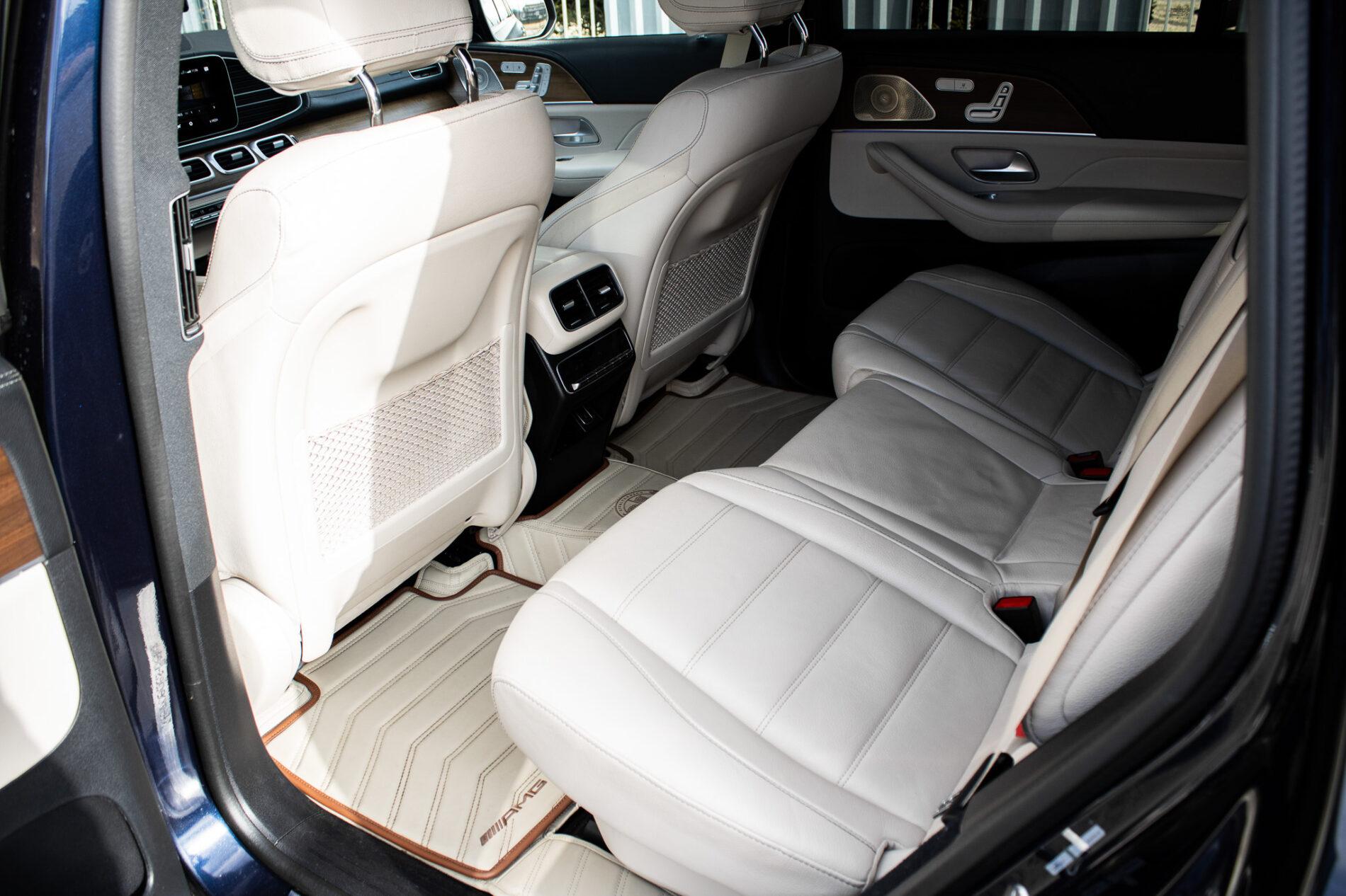 2021 Mercedes-Benz GLS 580, šedá suv, 109 687 km