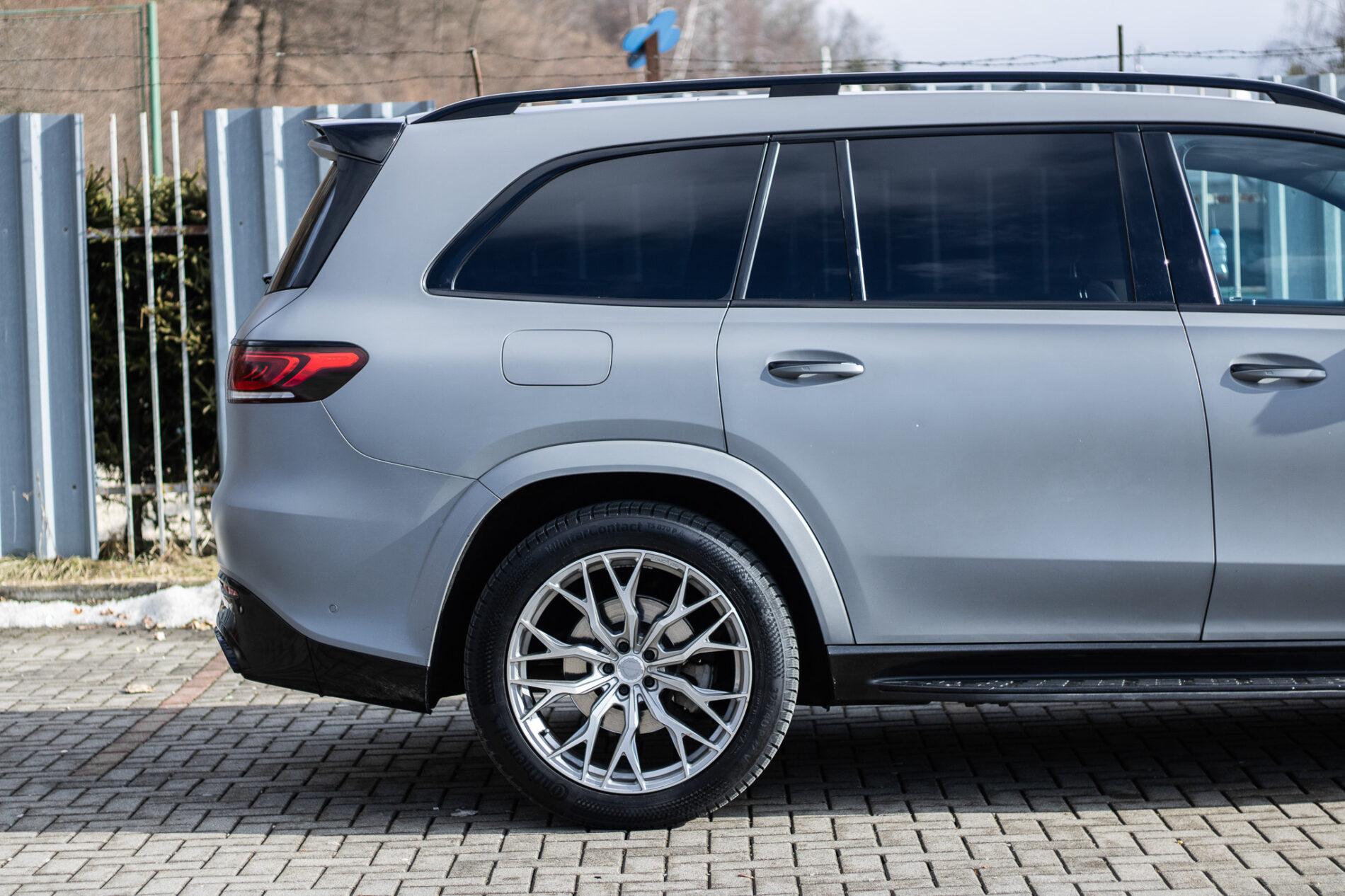2021 Mercedes-Benz GLS 580, šedá suv, 109 687 km