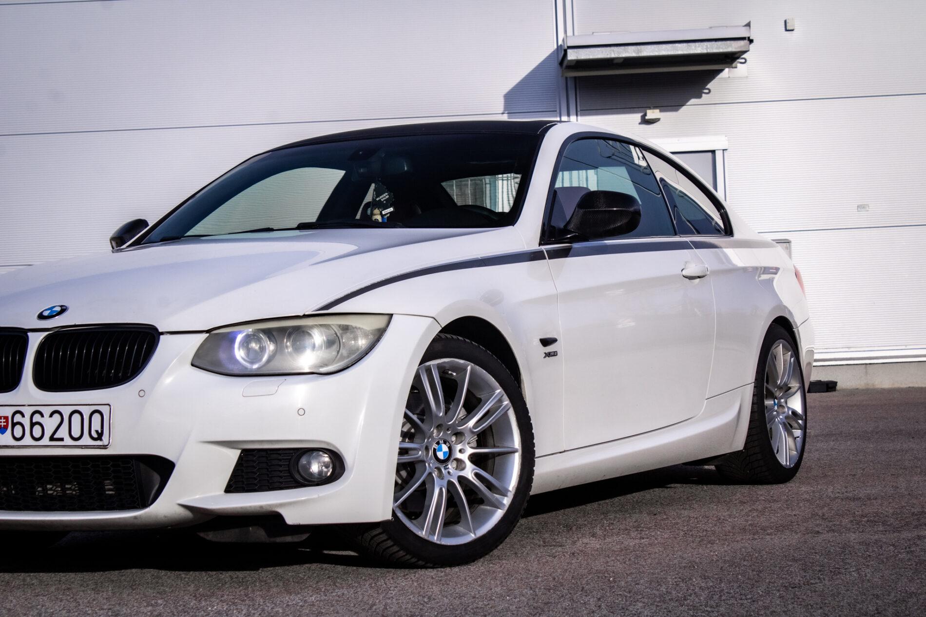 2010 BMW 330d, bílá kupé, 297 399 km