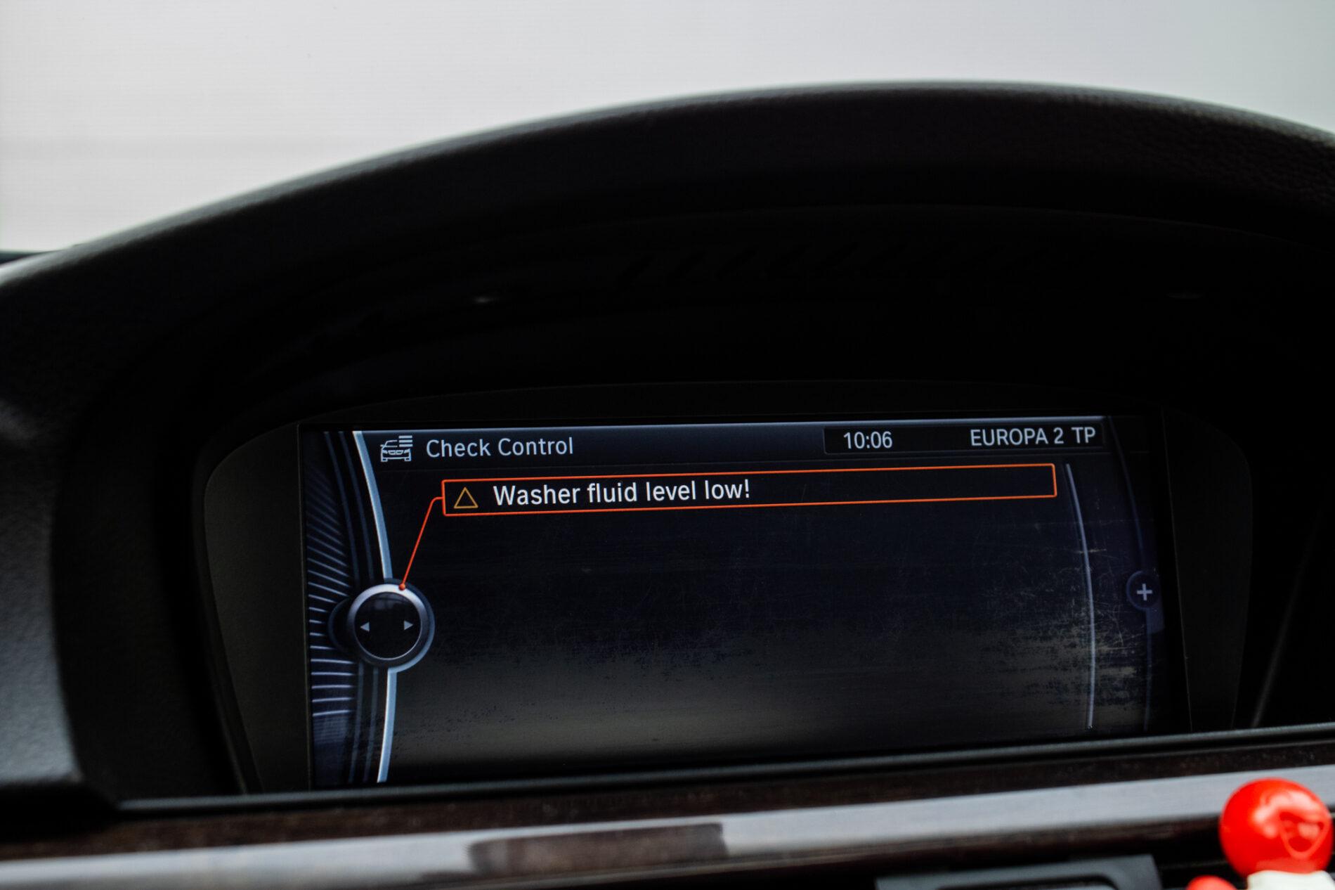 2010 BMW 330d, bílá kupé, 297 399 km