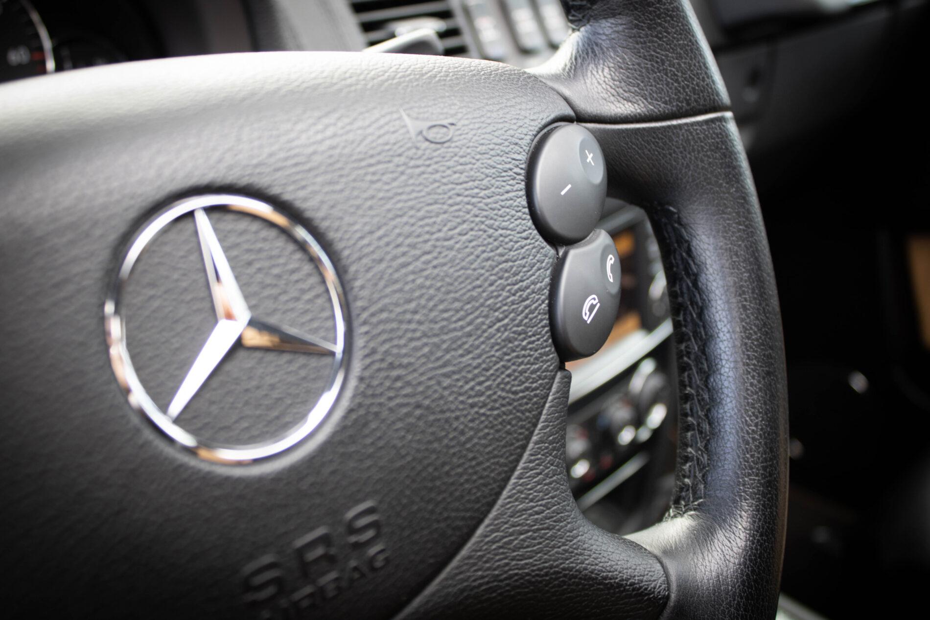 2011 Mercedes-Benz G 500, šedá suv, 89 163 km