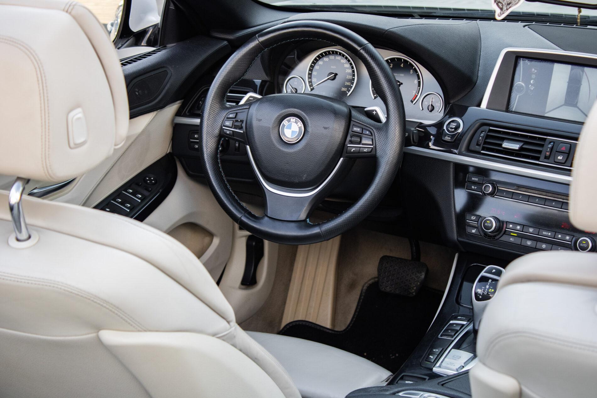 2011 BMW 640i, bílá kabriolet, 177 355 km