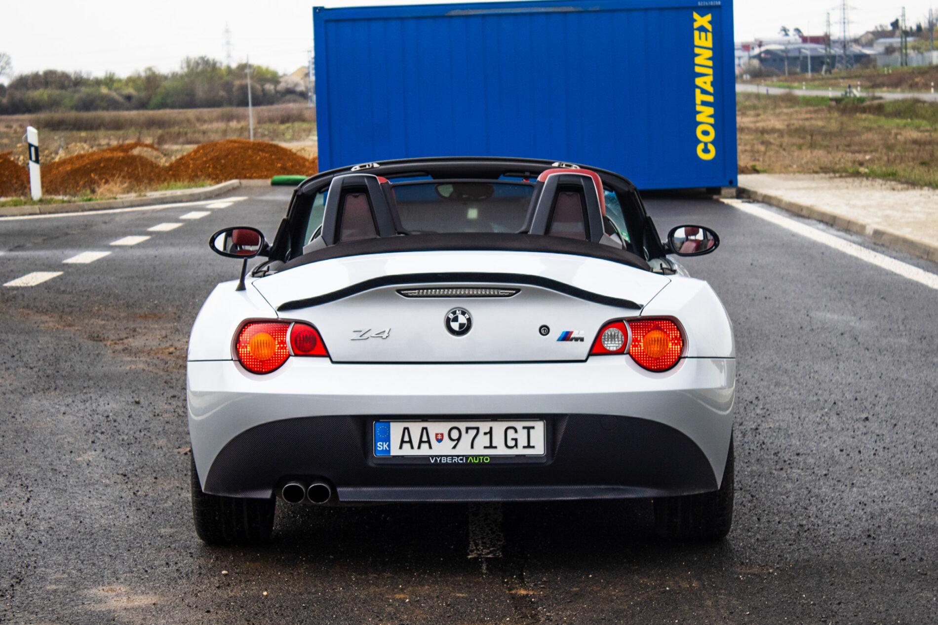 2003 BMW Z4, stříbrná kabriolet, 158 040 km