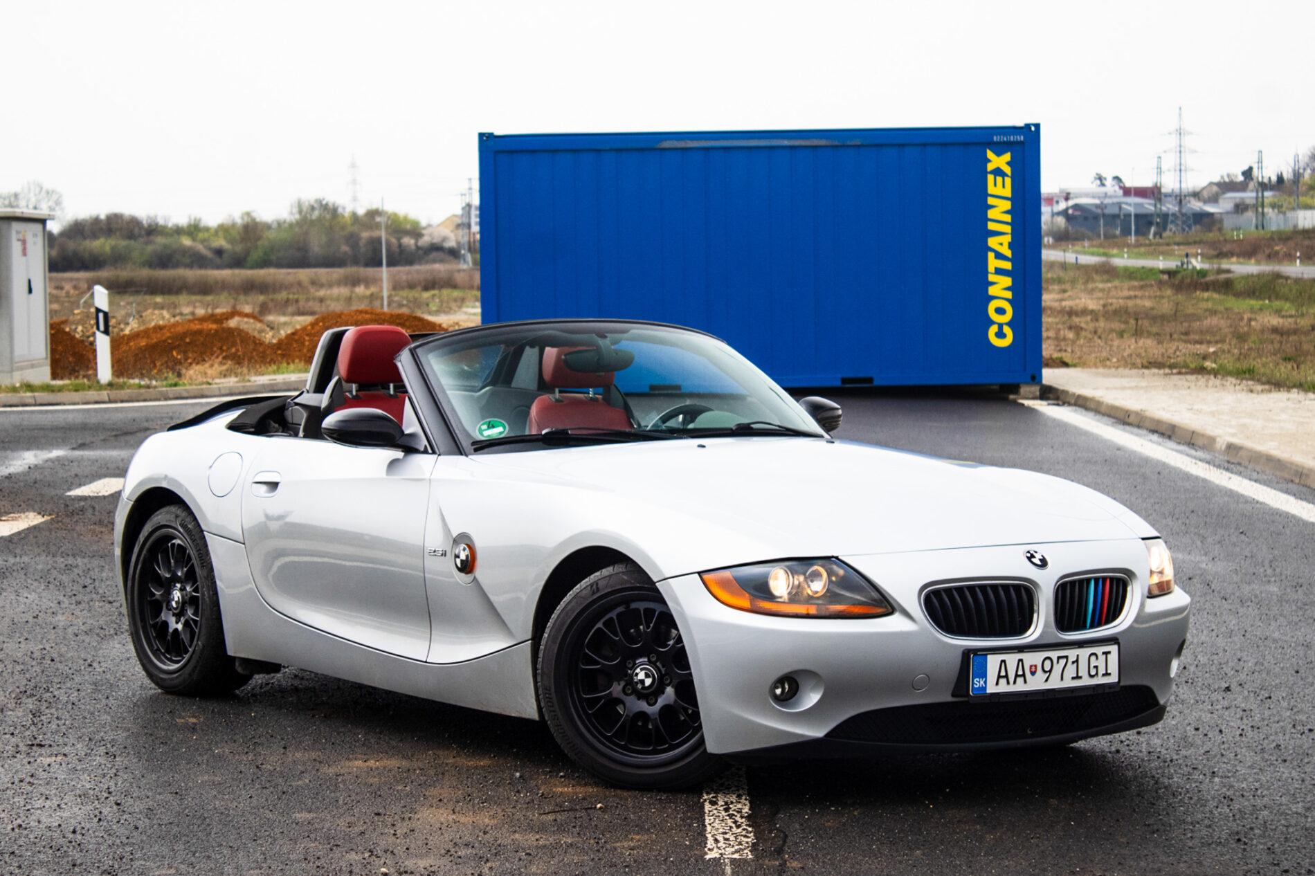 2003 BMW Z4, stříbrná kabriolet, 158 040 km
