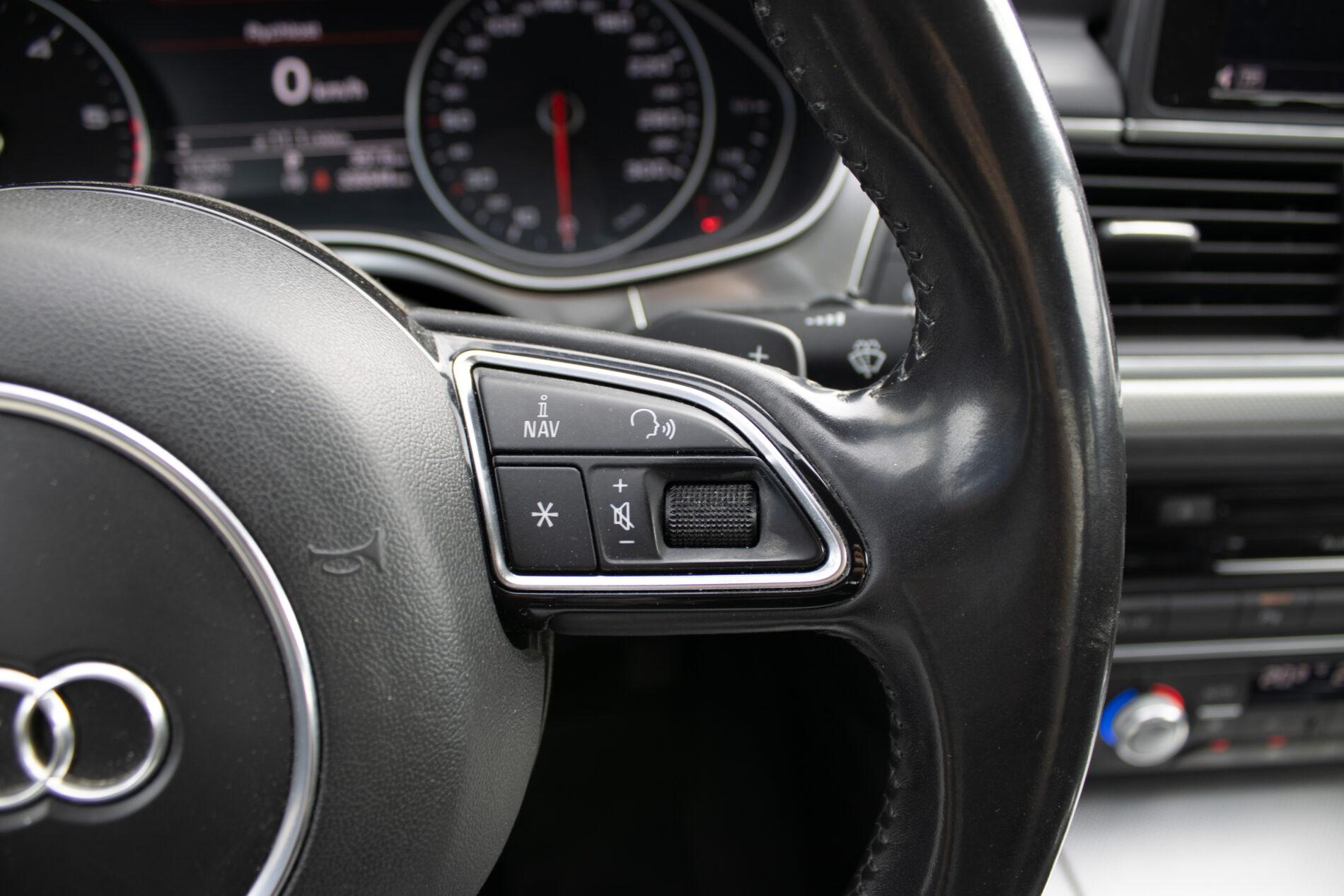 2013 AUDI A6, černá sedan, 335 544 km