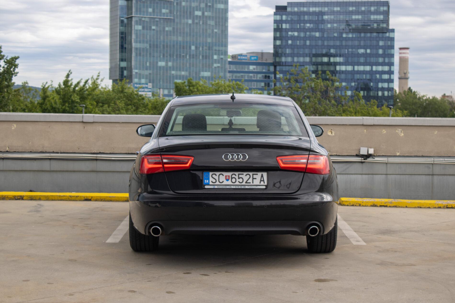 2013 AUDI A6, černá sedan, 335 544 km