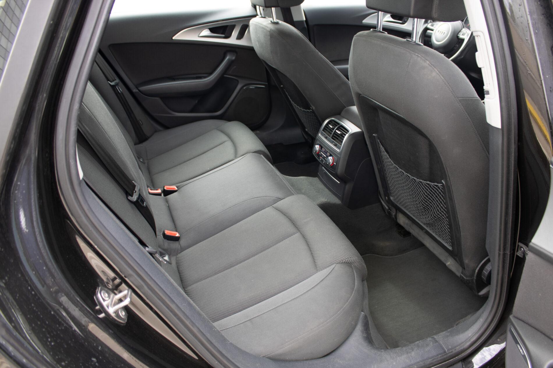 2013 AUDI A6, černá sedan, 335 544 km