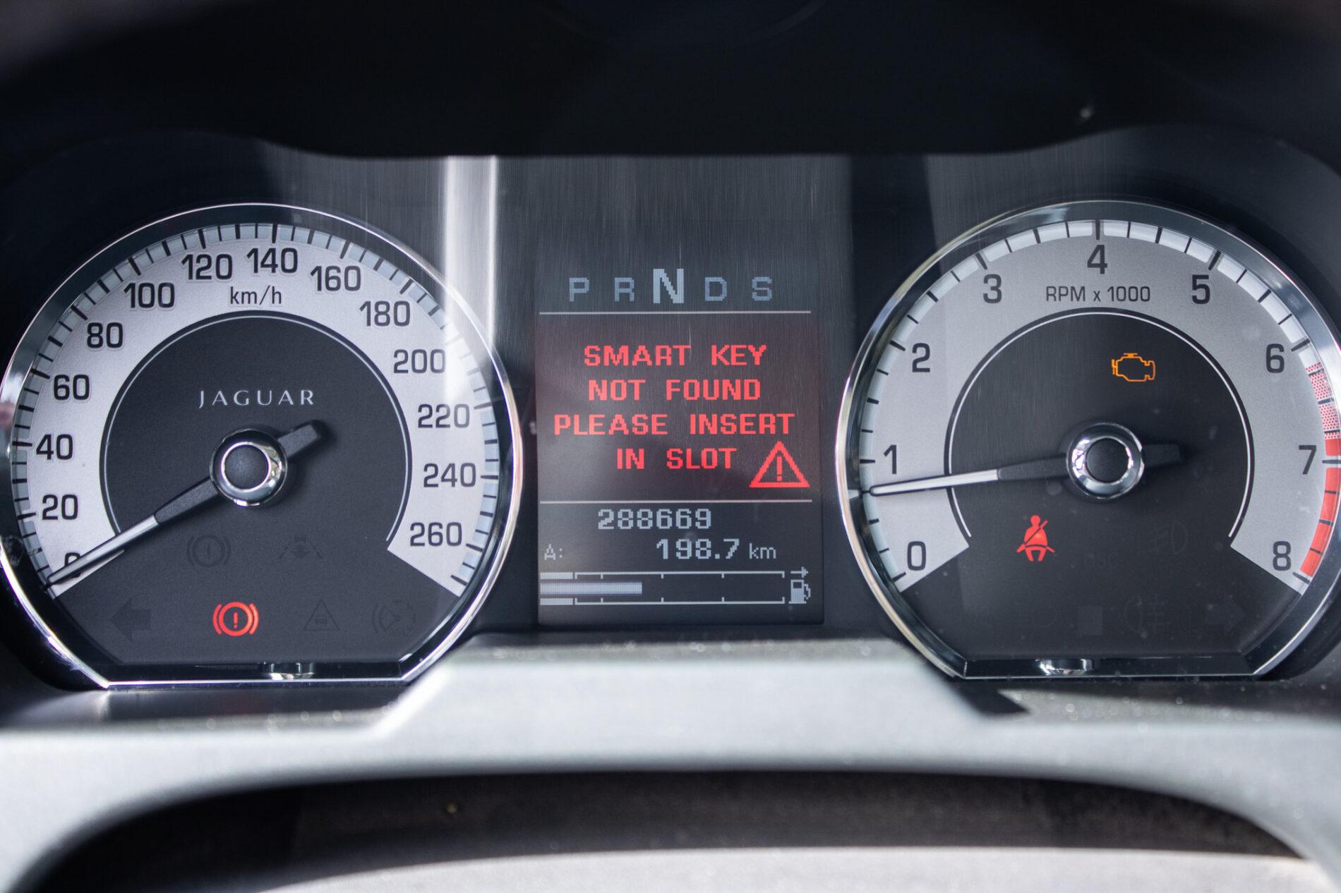 2008 Jaguar XF, zlatá sedan, 288 669 km