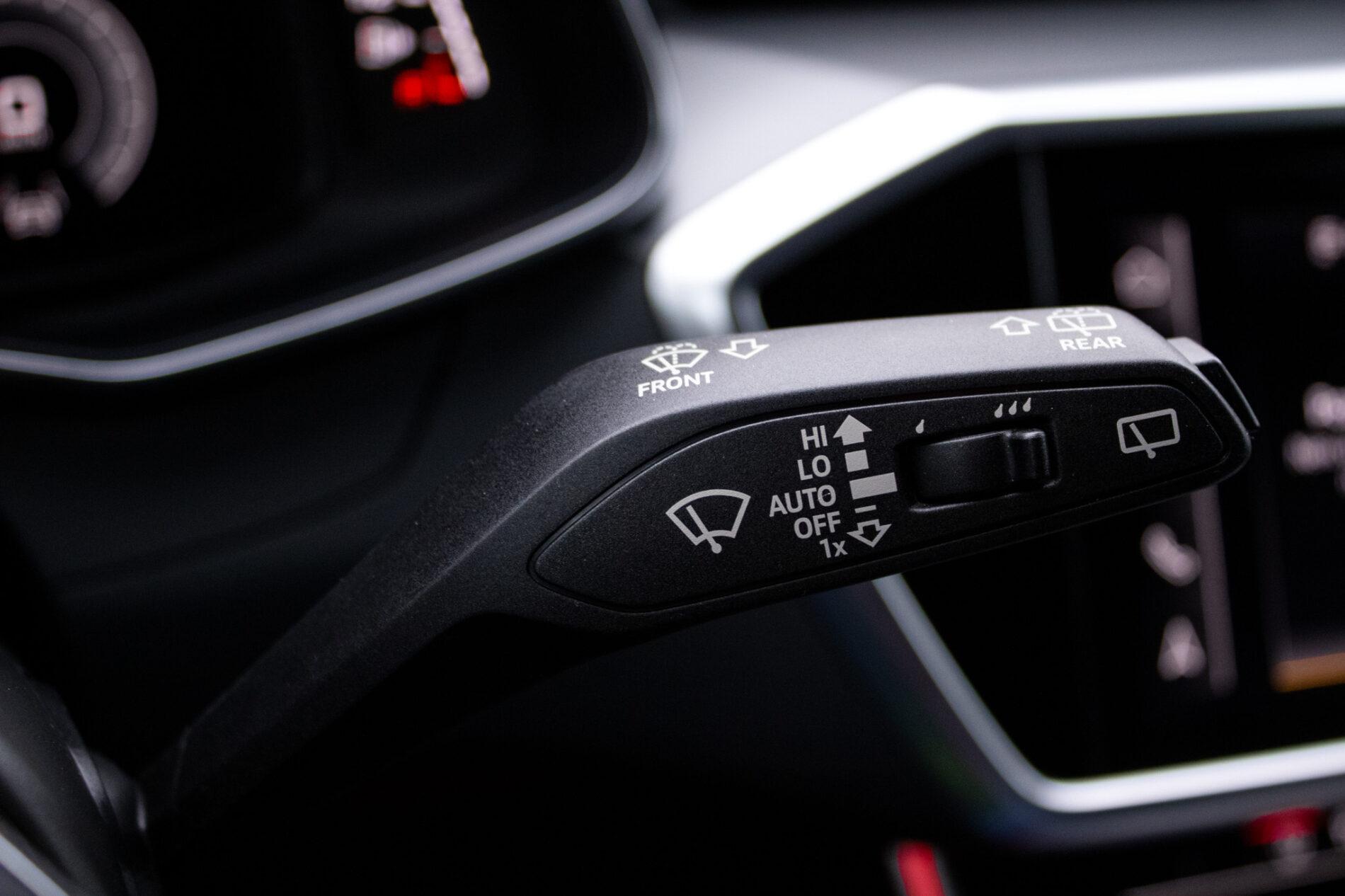 2023 AUDI A6, černá kombi, 60 576 km